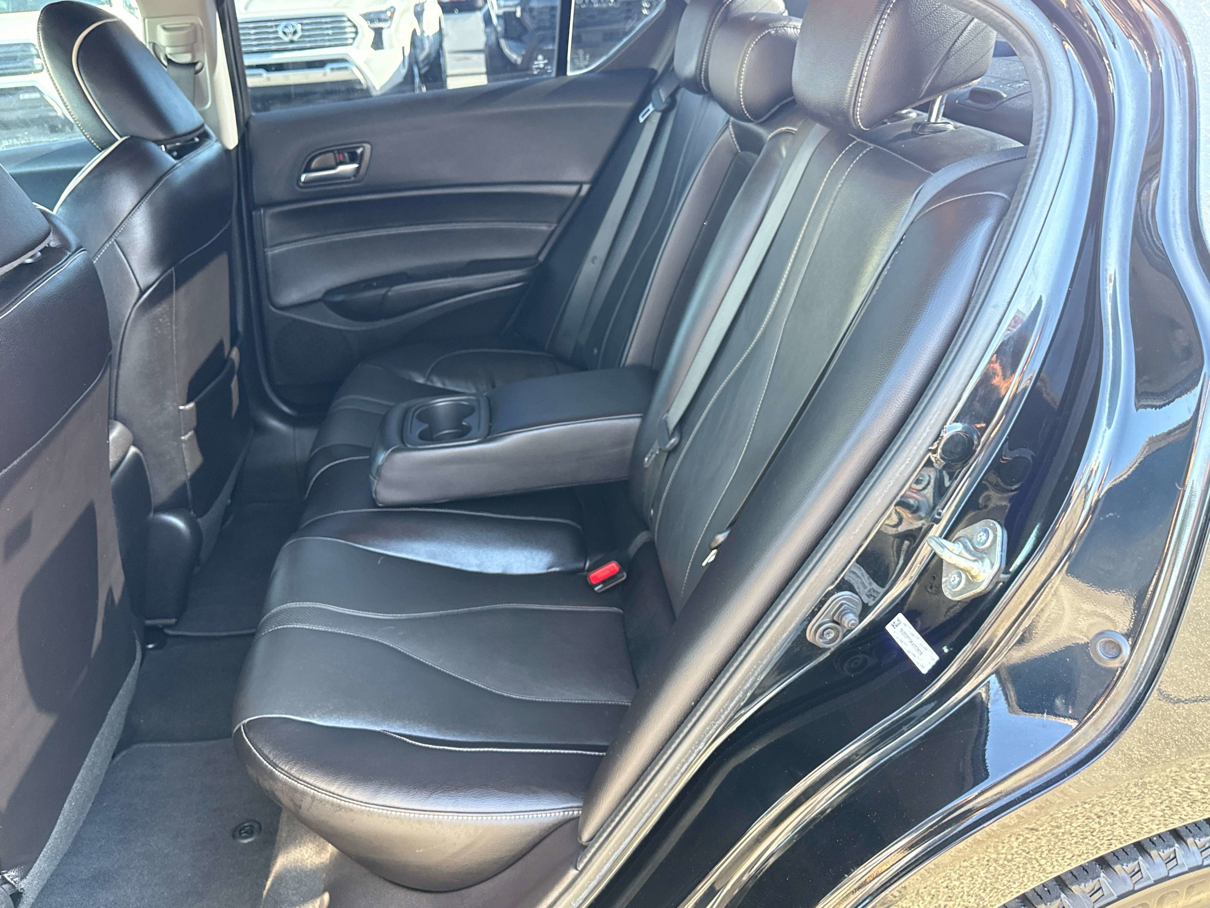 2019 Acura ILX w/Premium Pkg