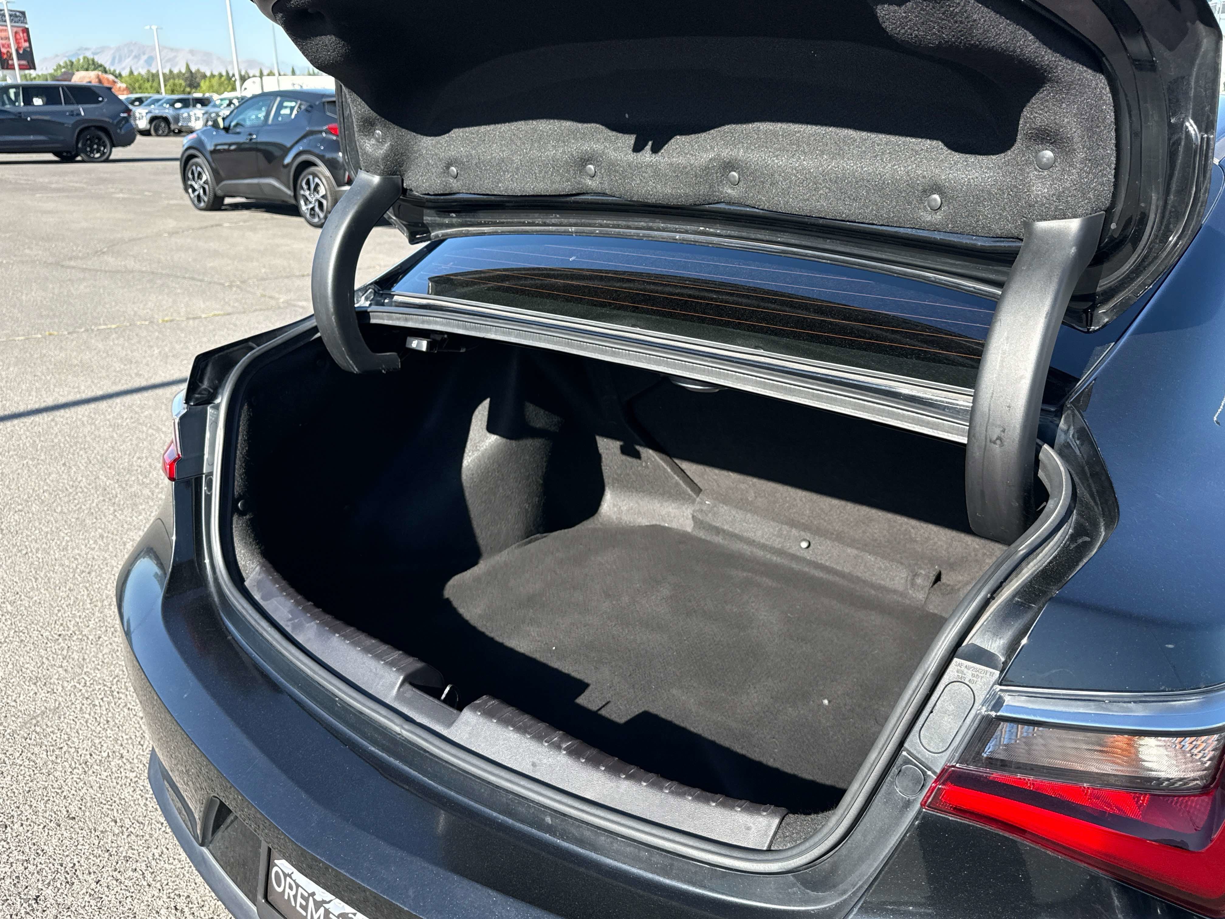 2019 Acura ILX w/Premium Pkg