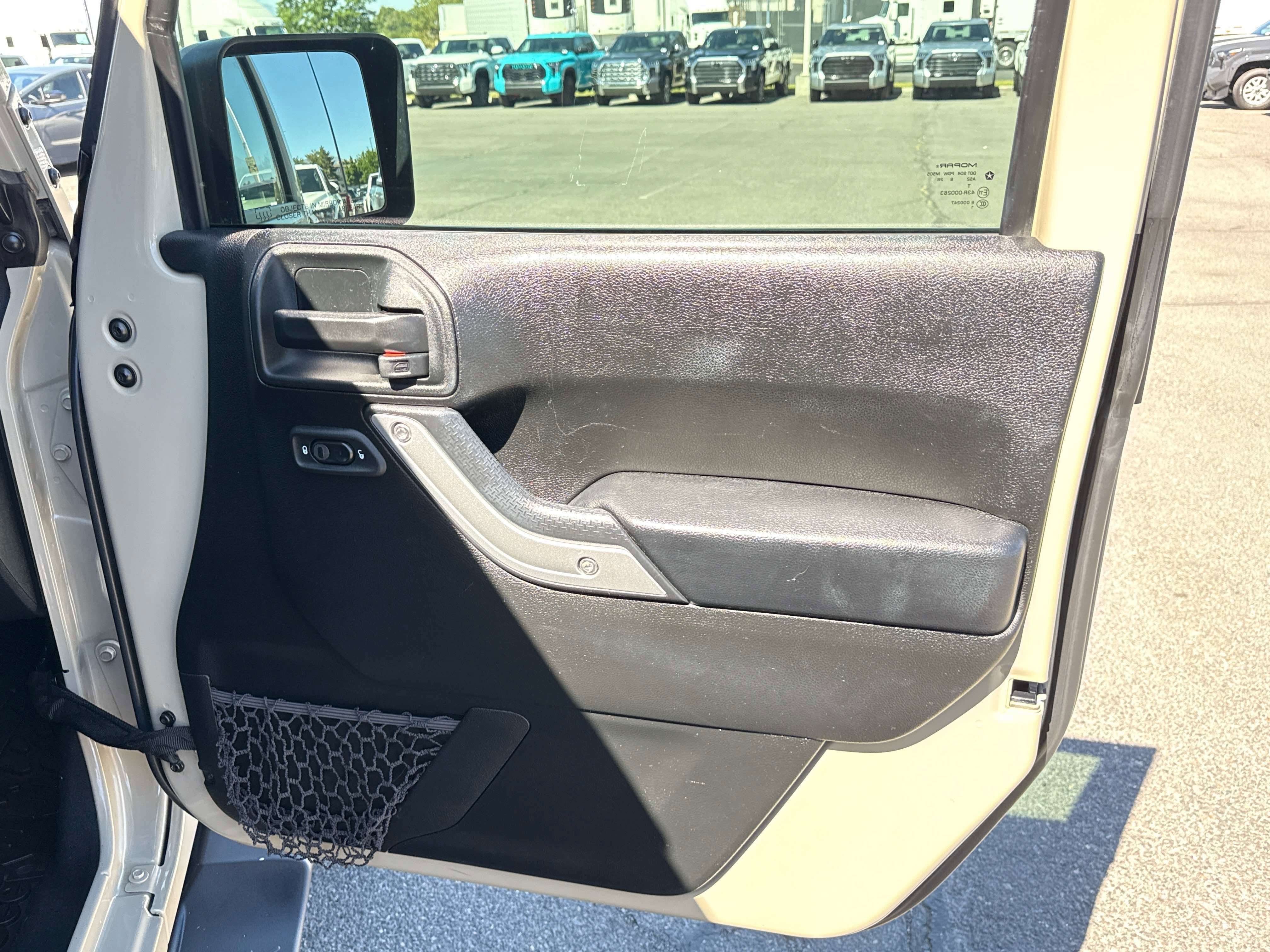 2018 Jeep Wrangler JK Sahara