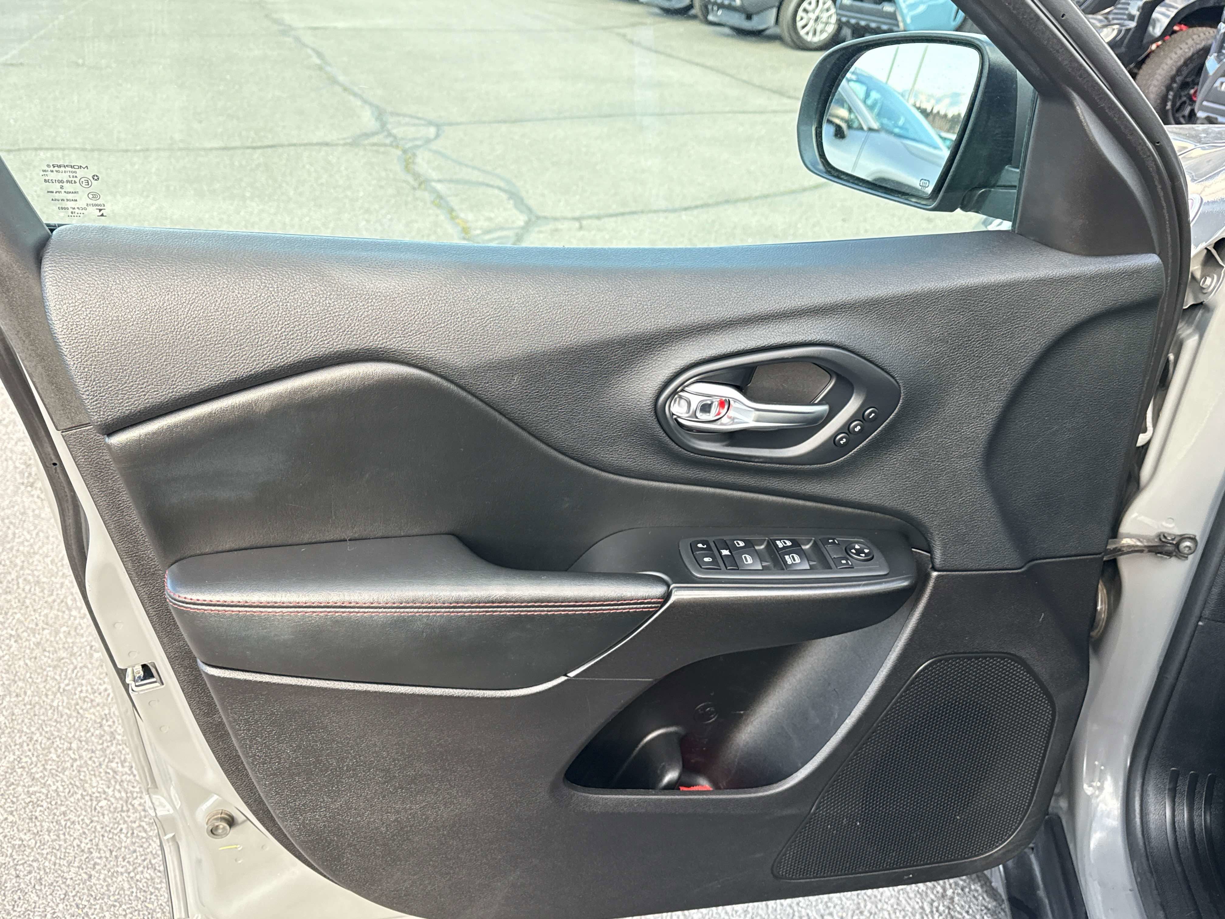 2019 Jeep Cherokee Trailhawk Elite