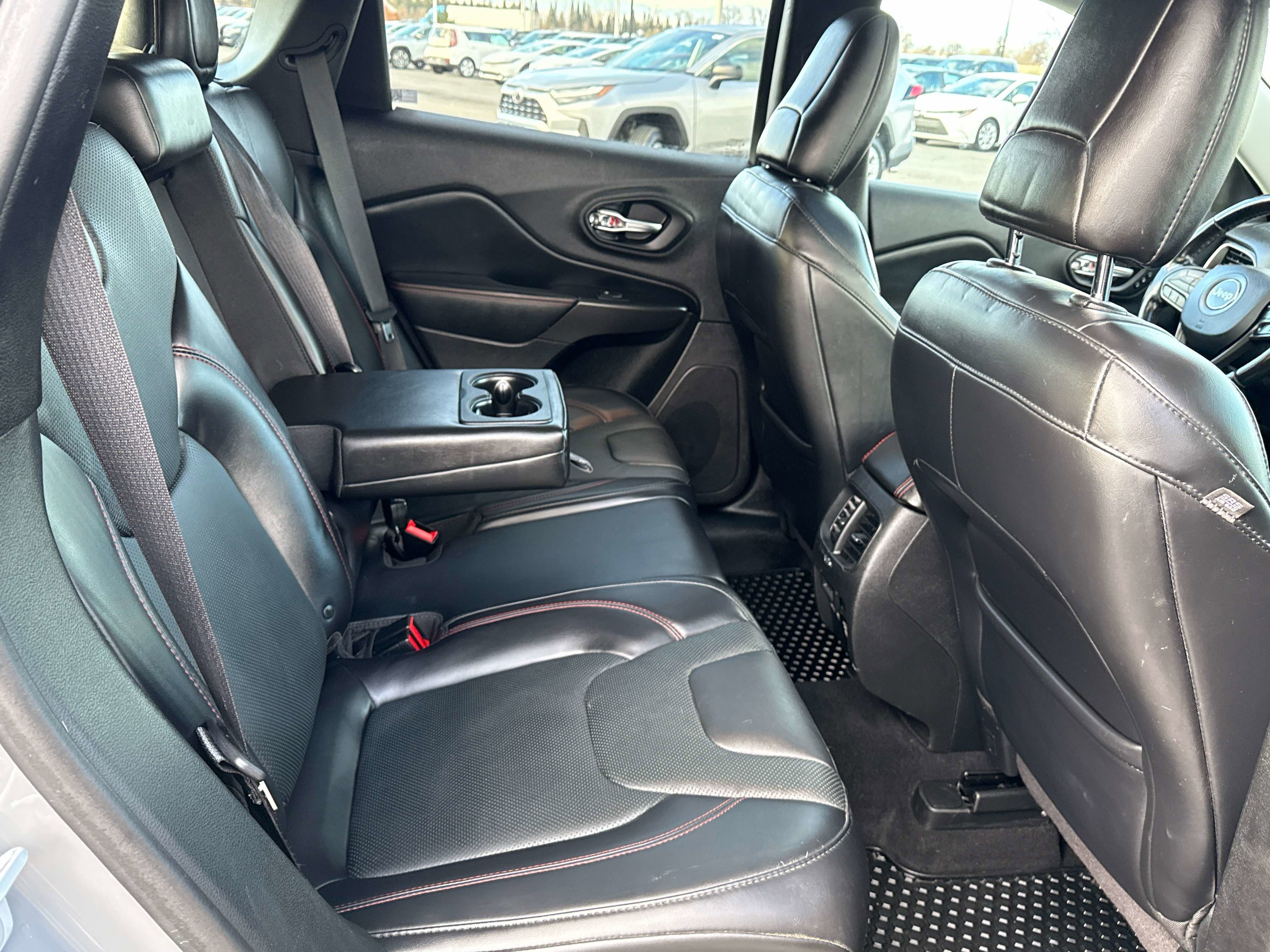 2019 Jeep Cherokee Trailhawk Elite