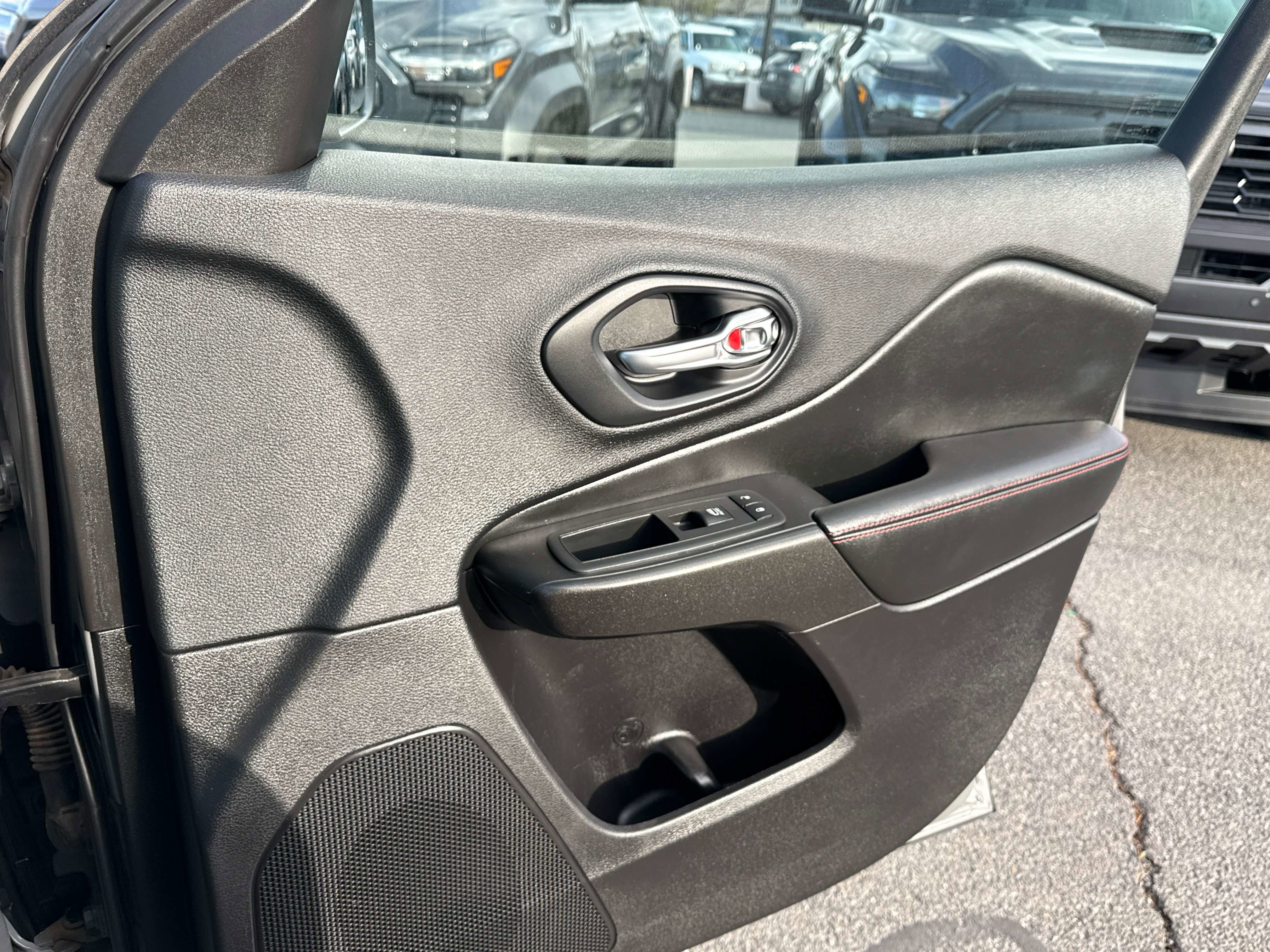 2019 Jeep Cherokee Trailhawk Elite