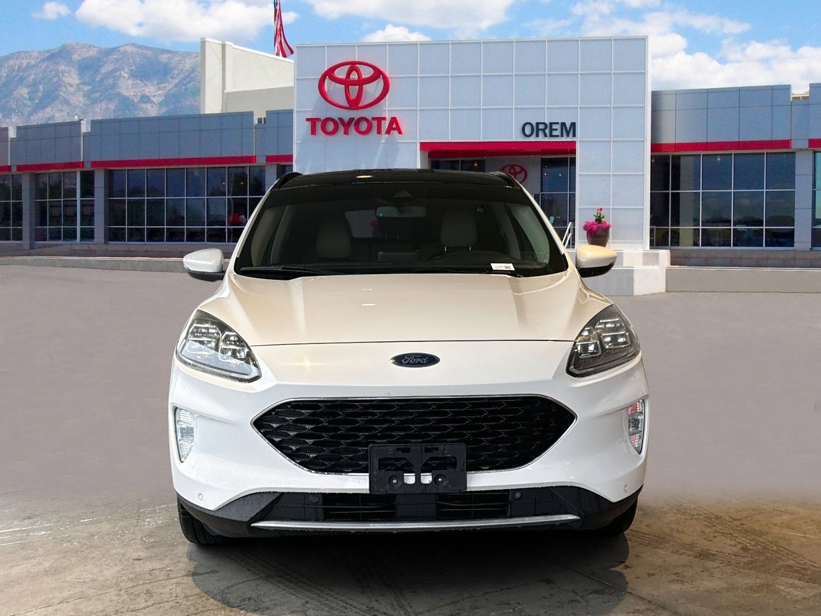 2020 Ford Escape Titanium