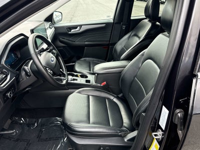 2025 Ford Escape Platinum