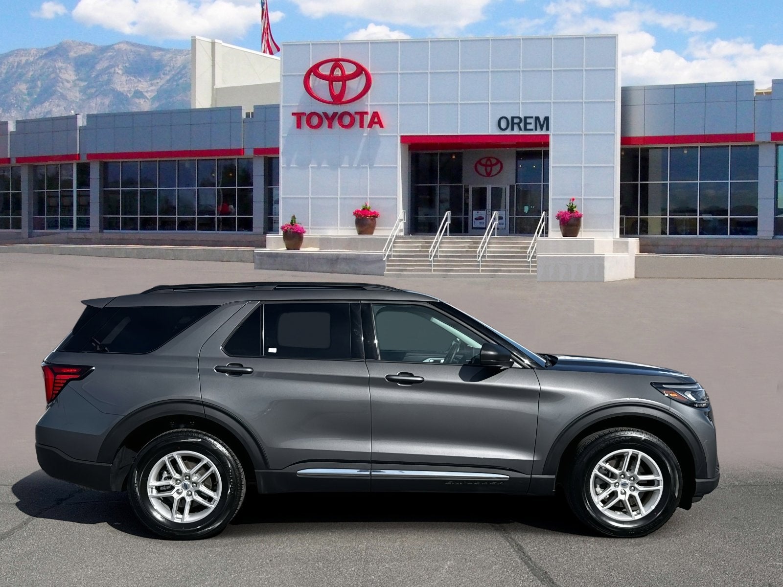 2025 Ford Explorer Active