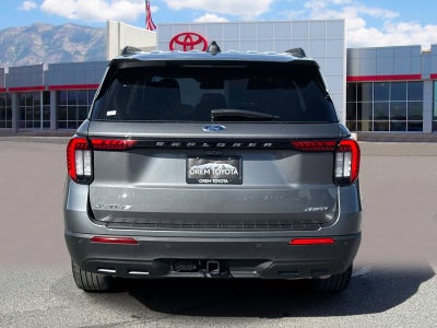 2025 Ford Explorer Active