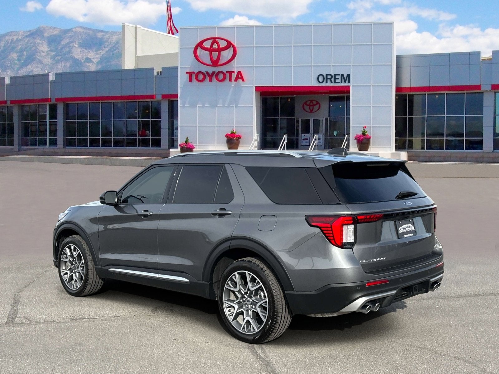 2025 Ford Explorer Platinum