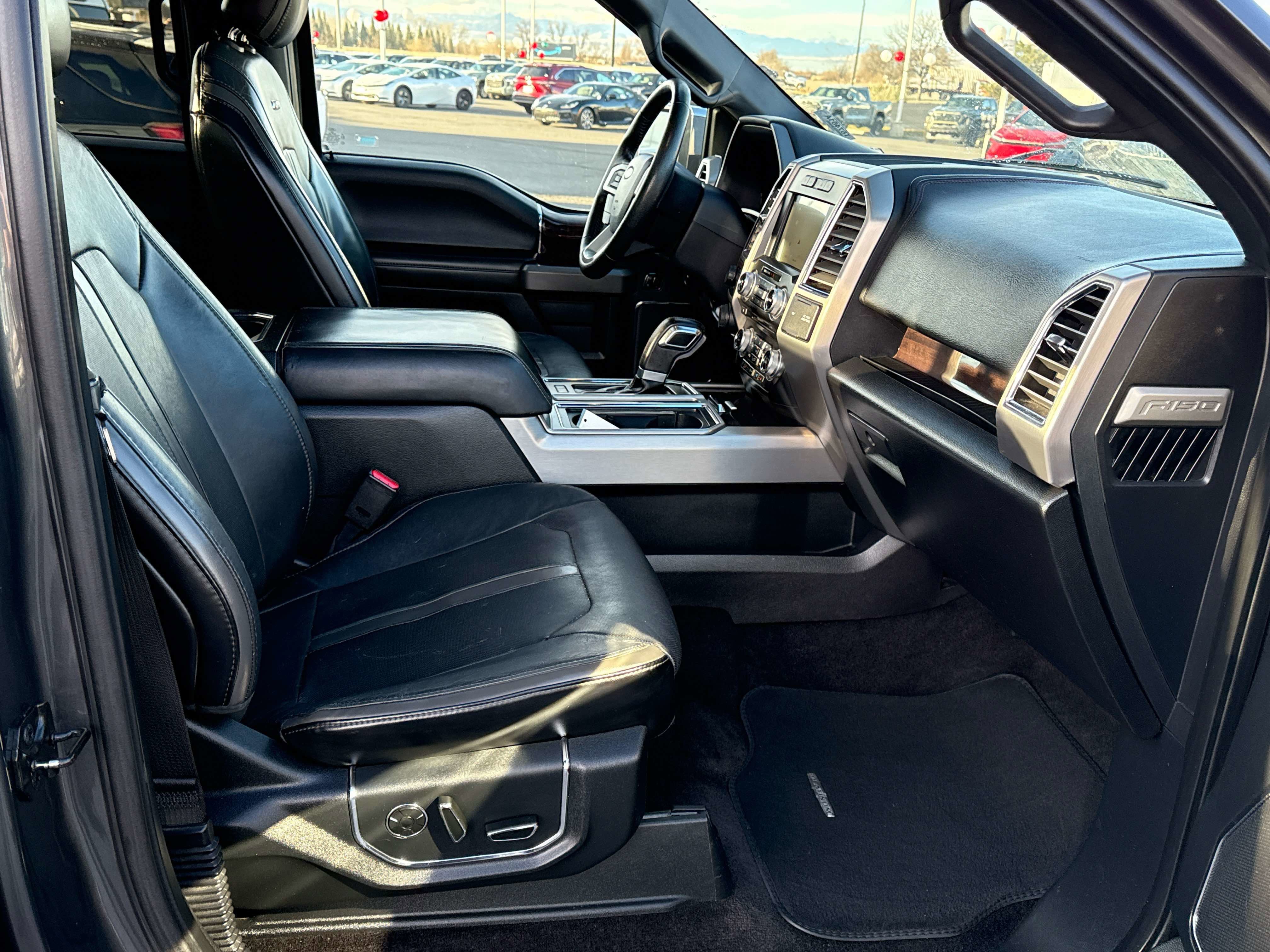 2016 Ford F-150 Platinum