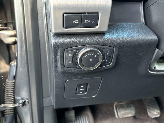 2016 Ford F-150 Platinum