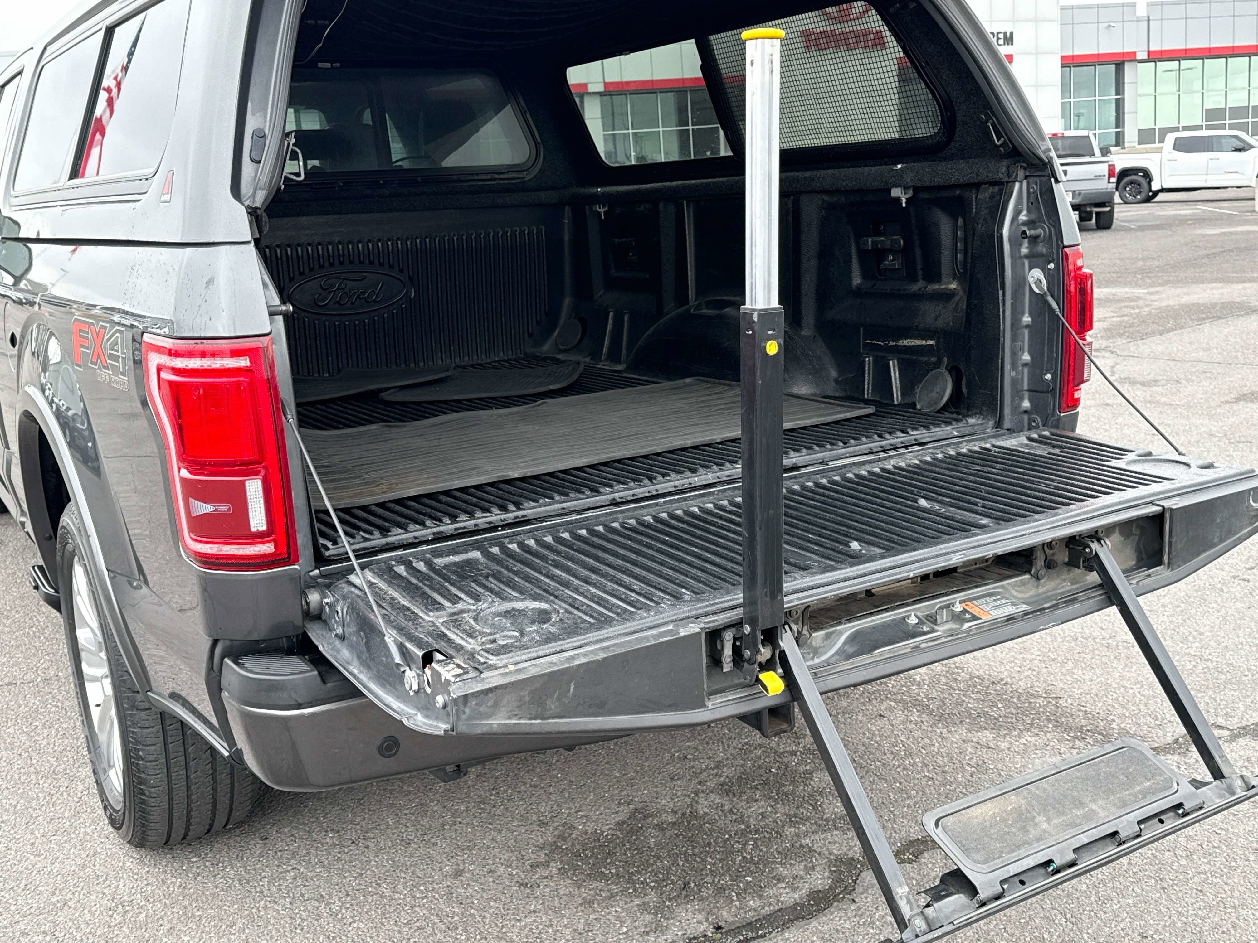 2016 Ford F-150 Platinum