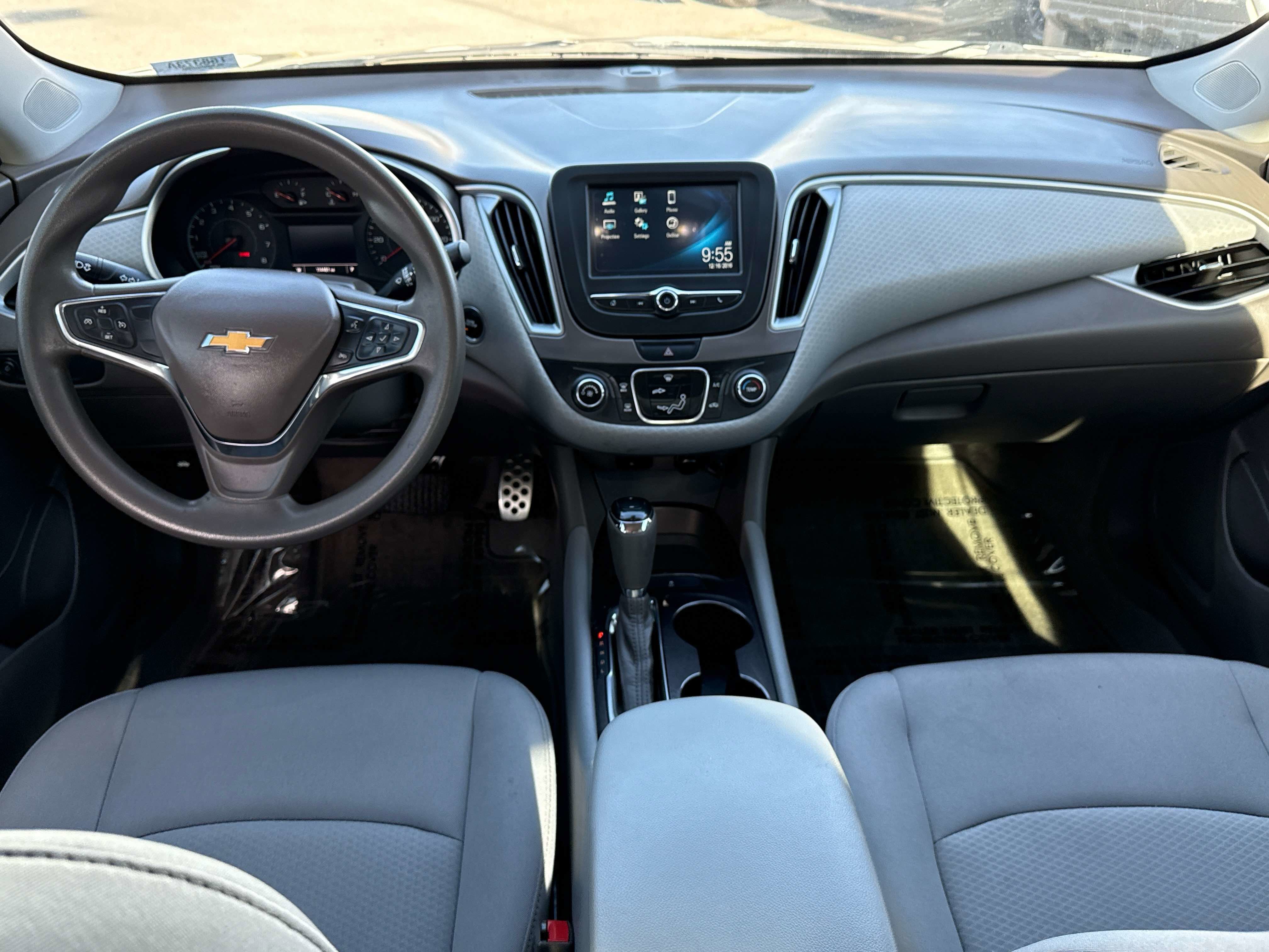 2017 Chevrolet Malibu LS