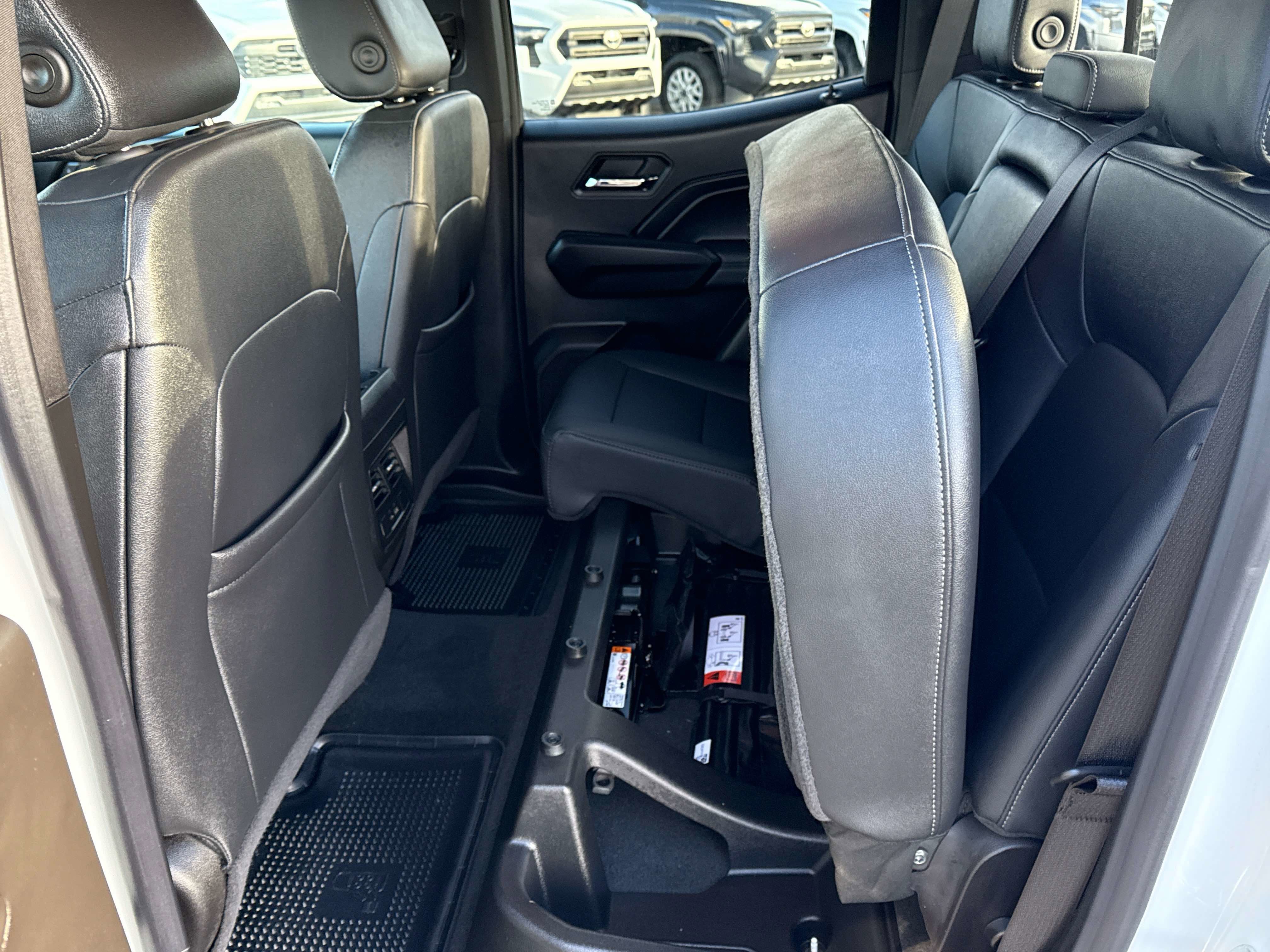 2024 Chevrolet Colorado 4WD LT