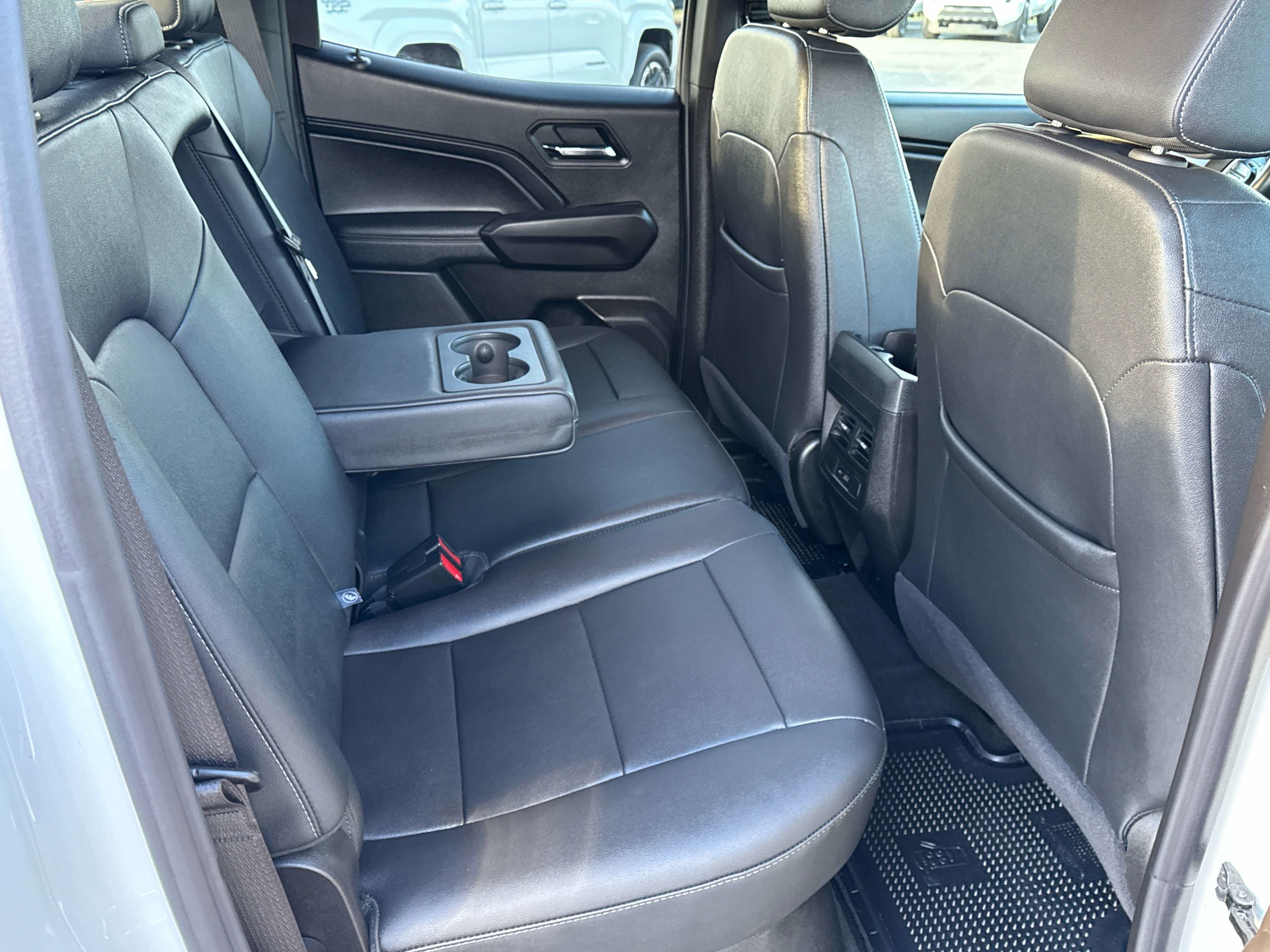 2024 Chevrolet Colorado 4WD LT