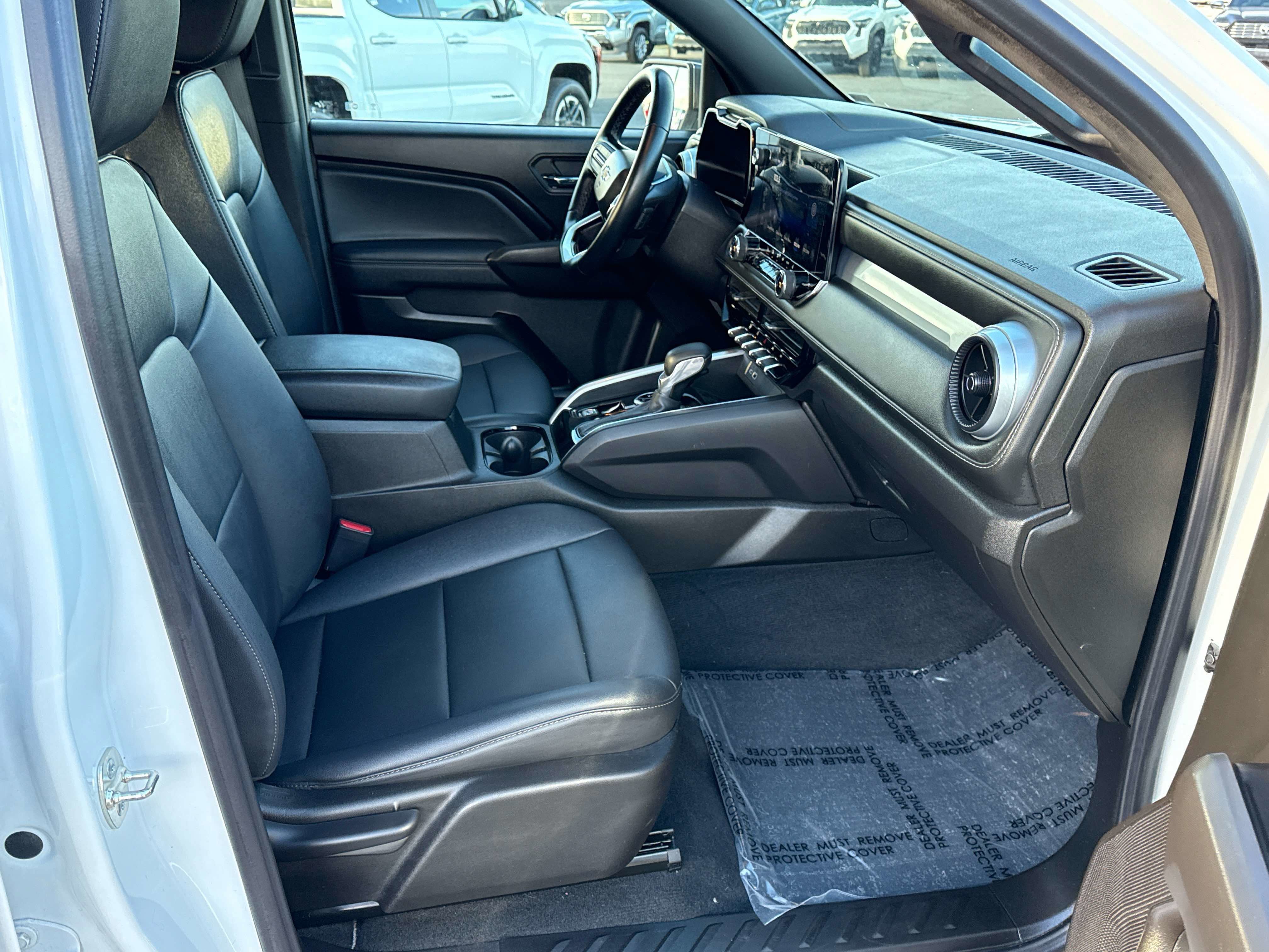 2024 Chevrolet Colorado 4WD LT