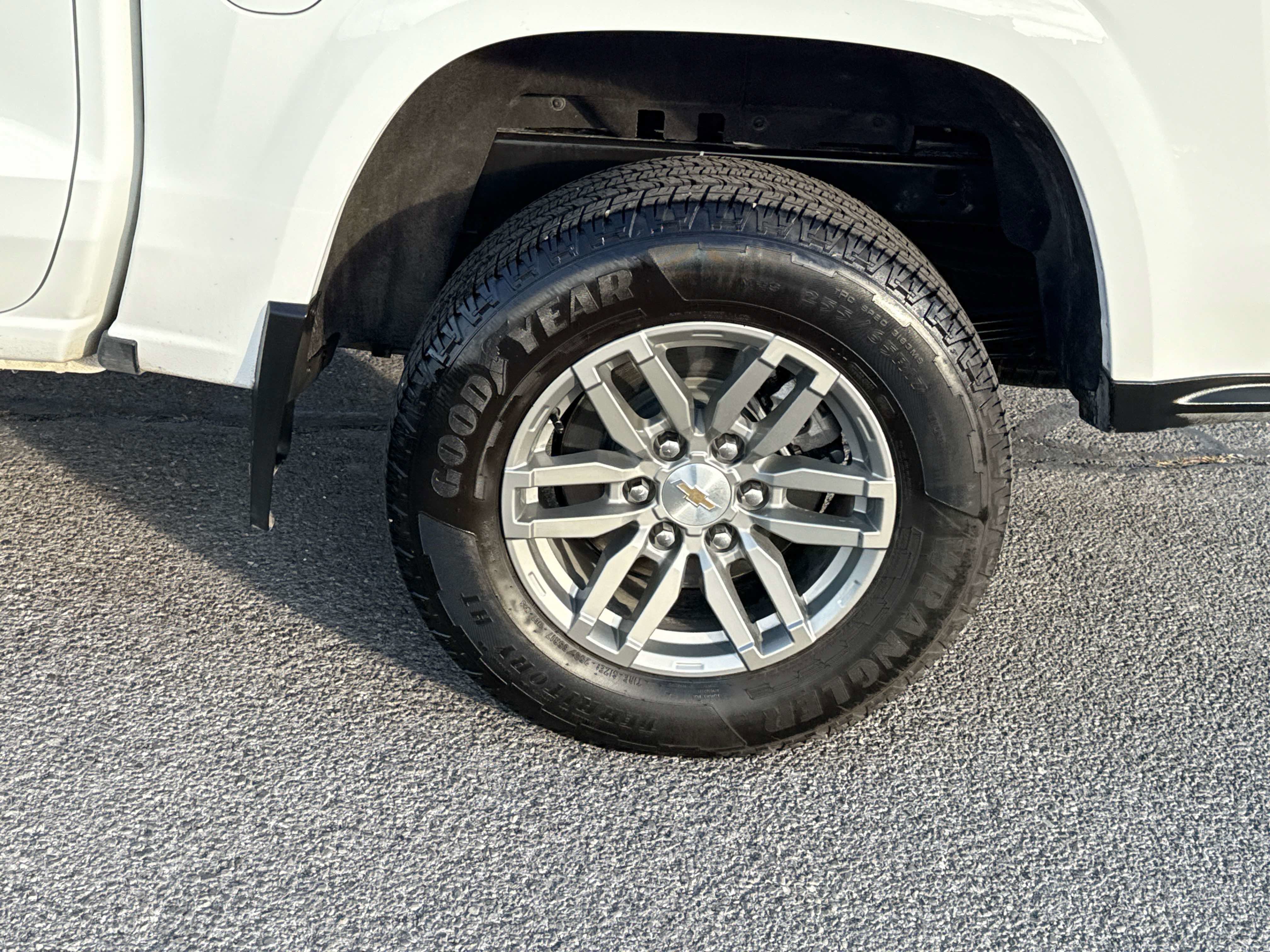 2024 Chevrolet Colorado 4WD LT