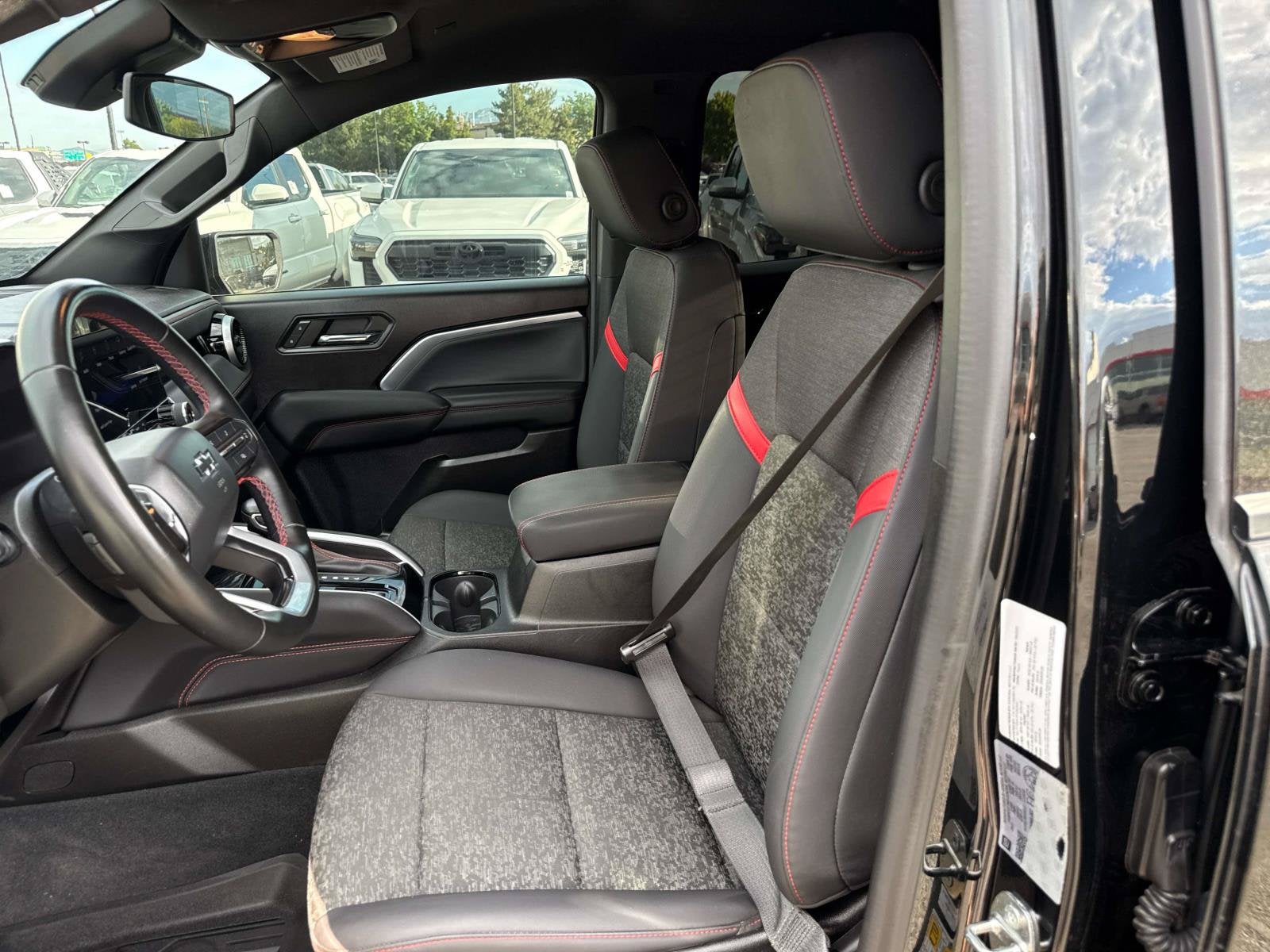 2023 Chevrolet Colorado 4WD Z71