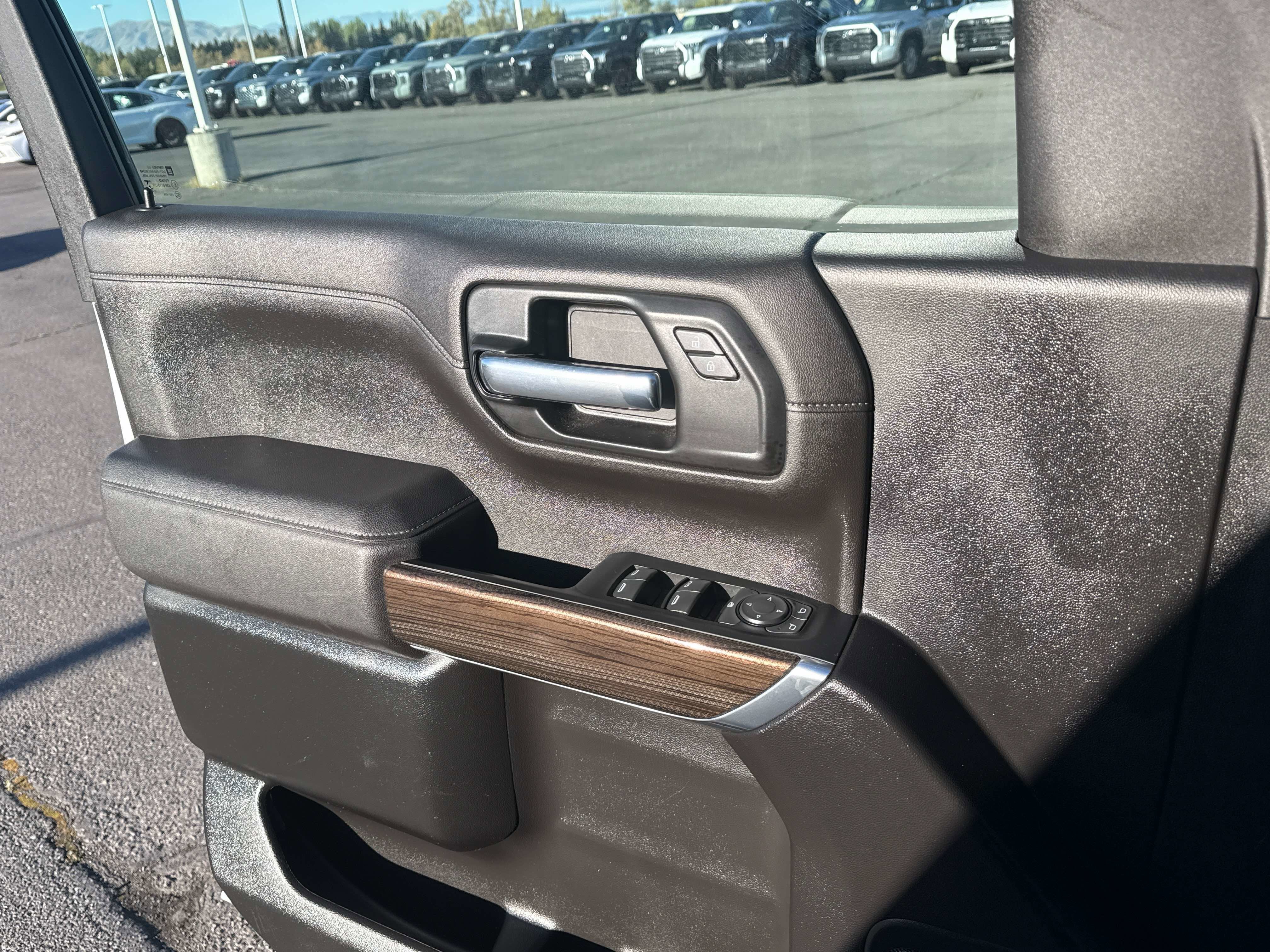 2021 Chevrolet Silverado LT Trail Boss