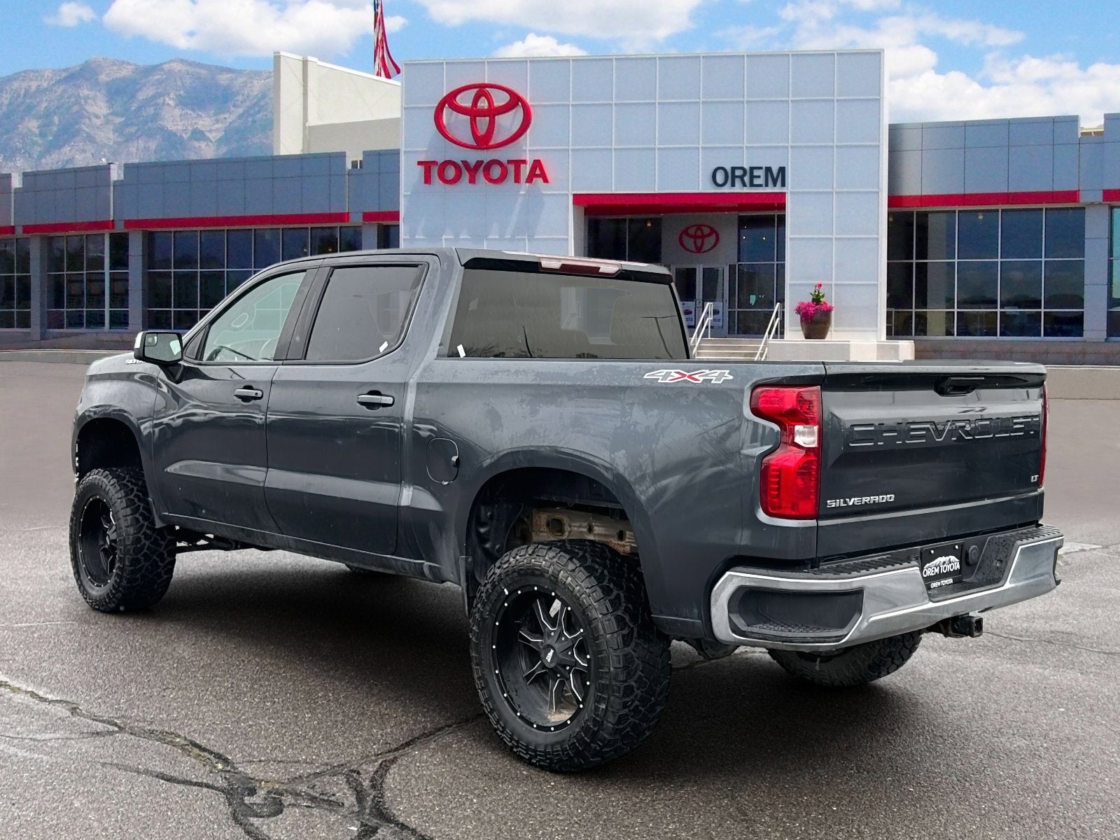 2020 Chevrolet Silverado LT