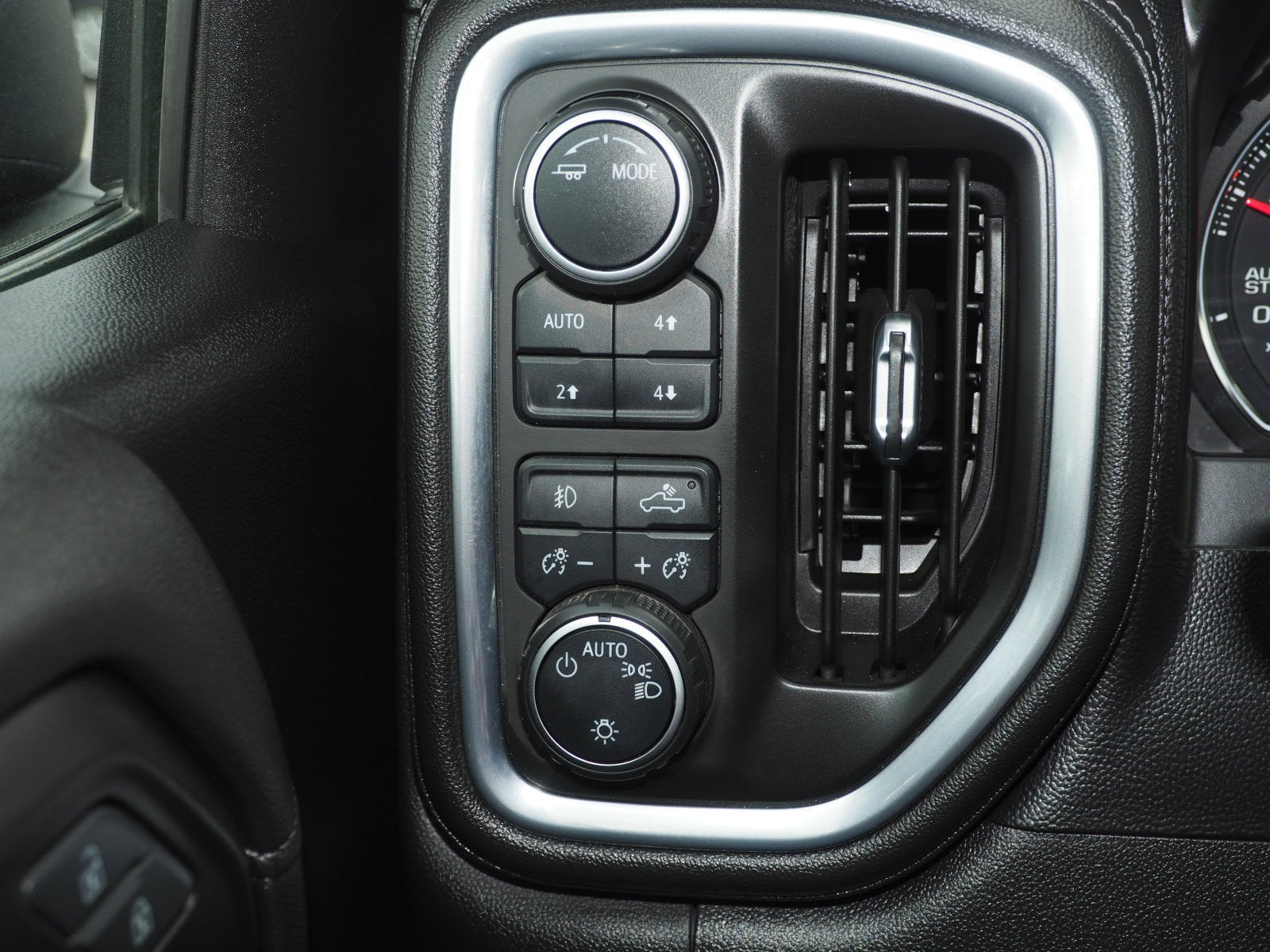 2021 Chevrolet Silverado RST