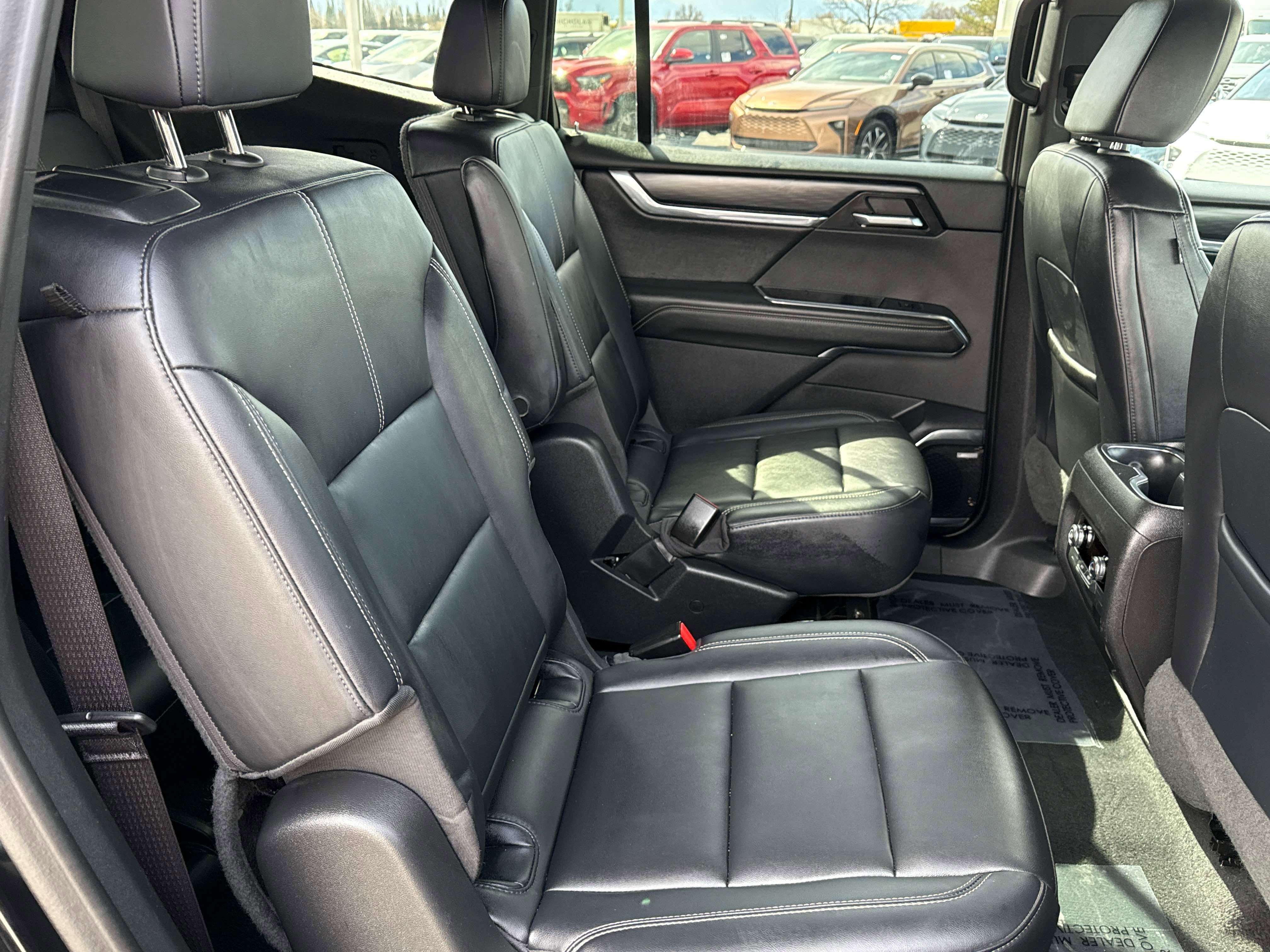 2024 GMC Acadia AWD Elevation