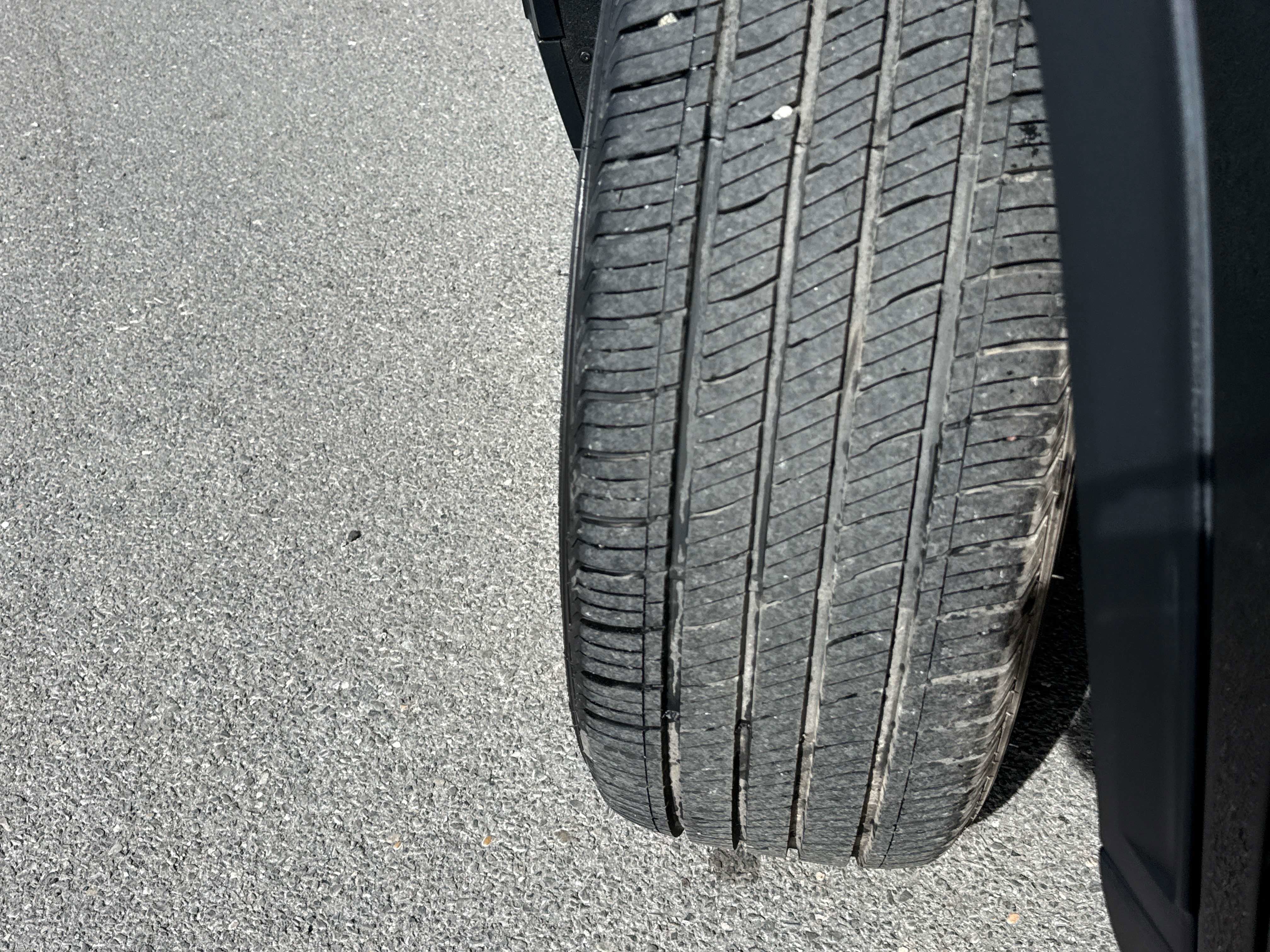 2024 GMC Acadia AWD Elevation