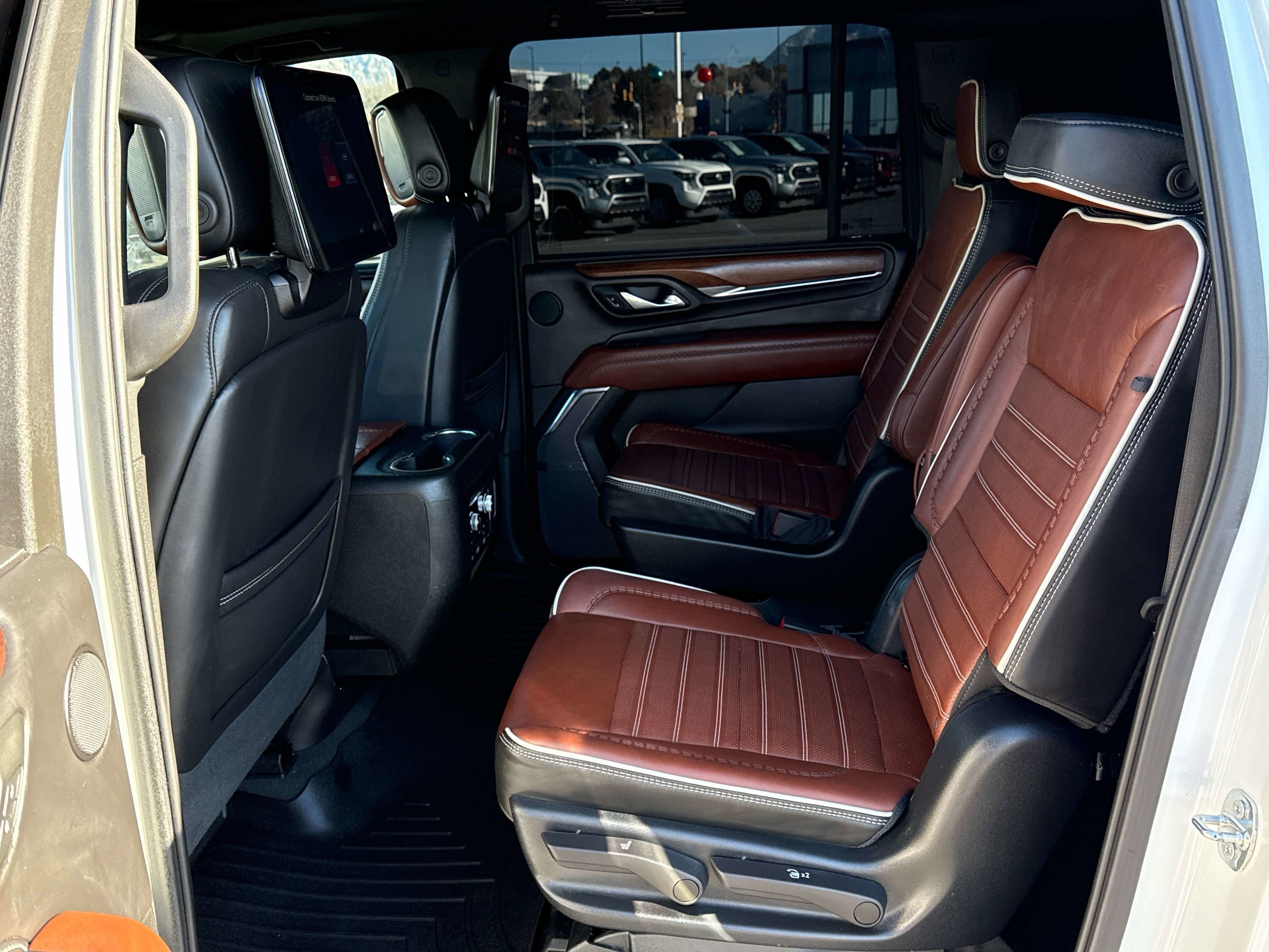 2023 GMC Yukon XL Denali Ultimate