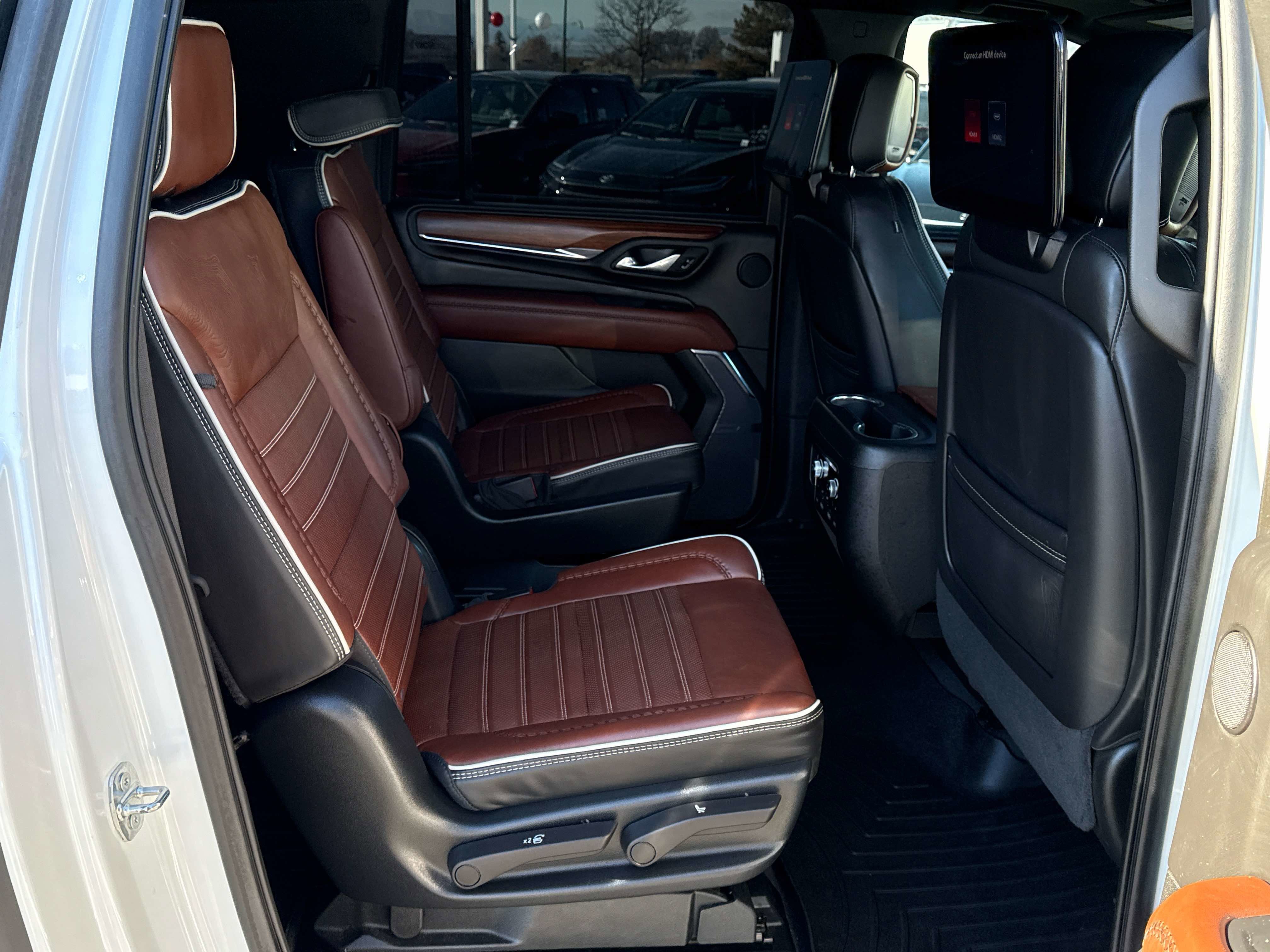 2023 GMC Yukon XL Denali Ultimate