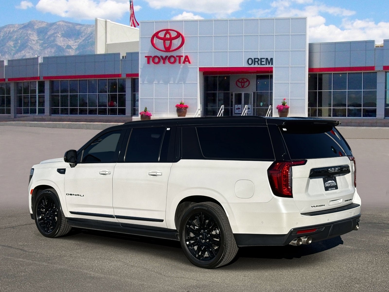 2023 GMC Yukon XL Denali Ultimate