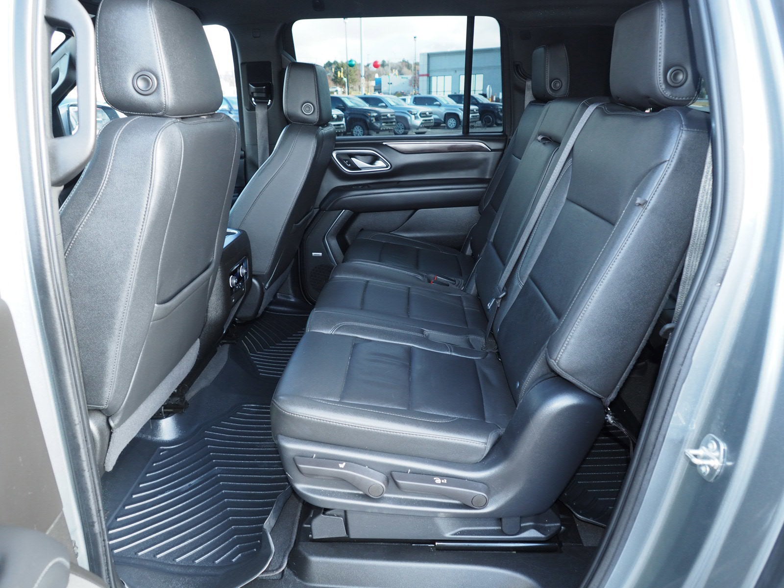 2022 Chevrolet Suburban Z71