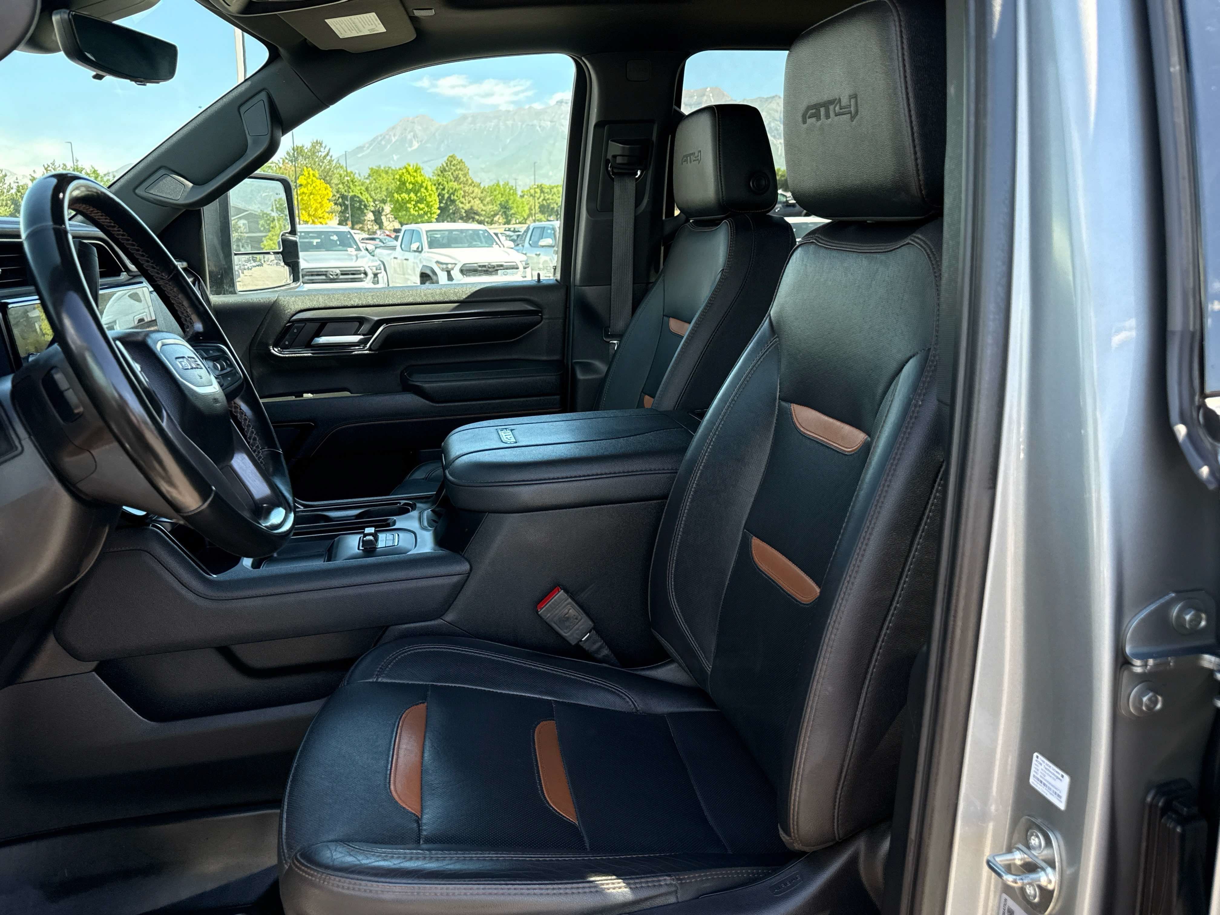 2024 GMC Sierra HD AT4