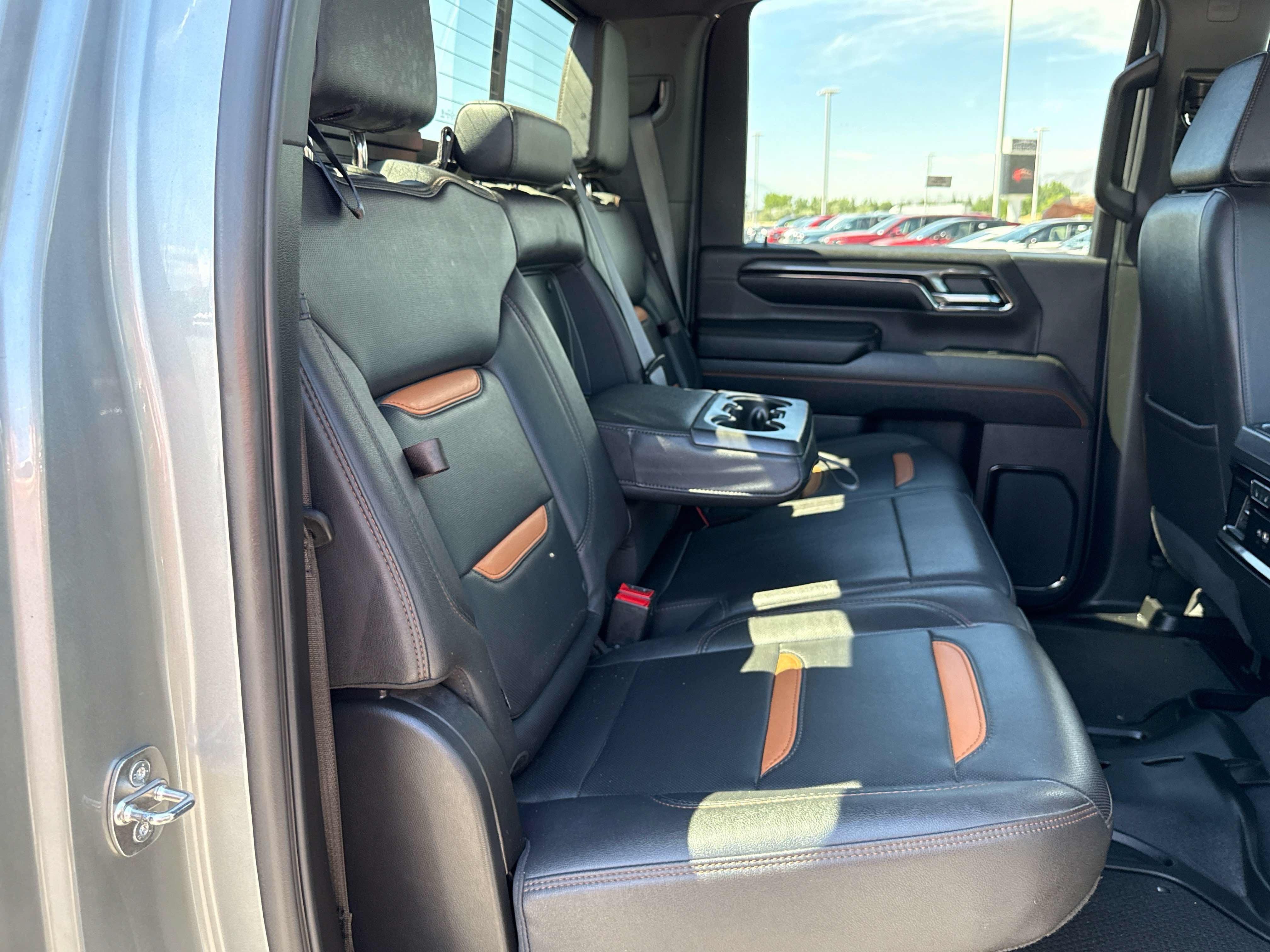 2024 GMC Sierra HD AT4