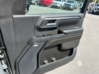 2024 GMC Sierra HD AT4
