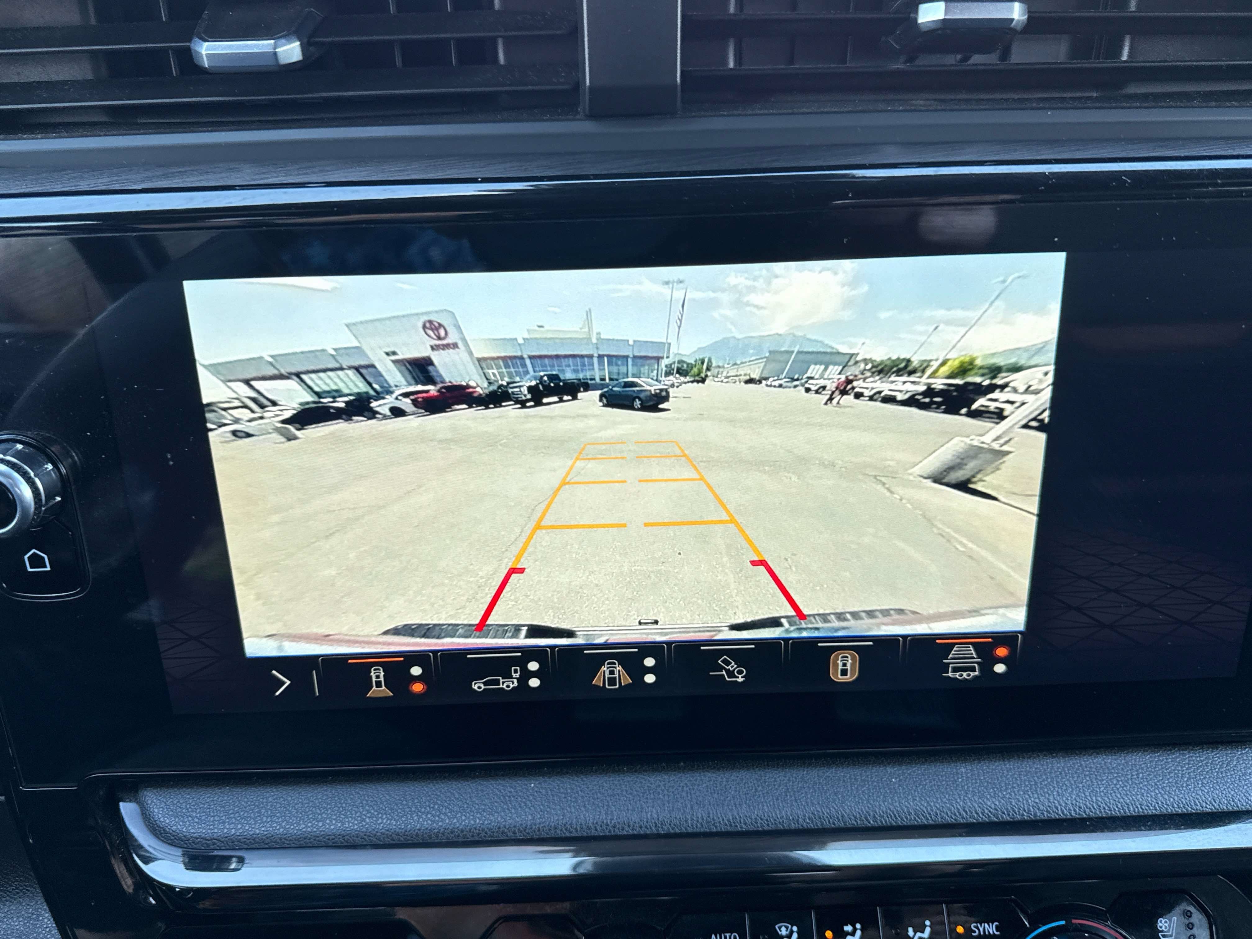2024 GMC Sierra 2500HD AT4 - Photo 23