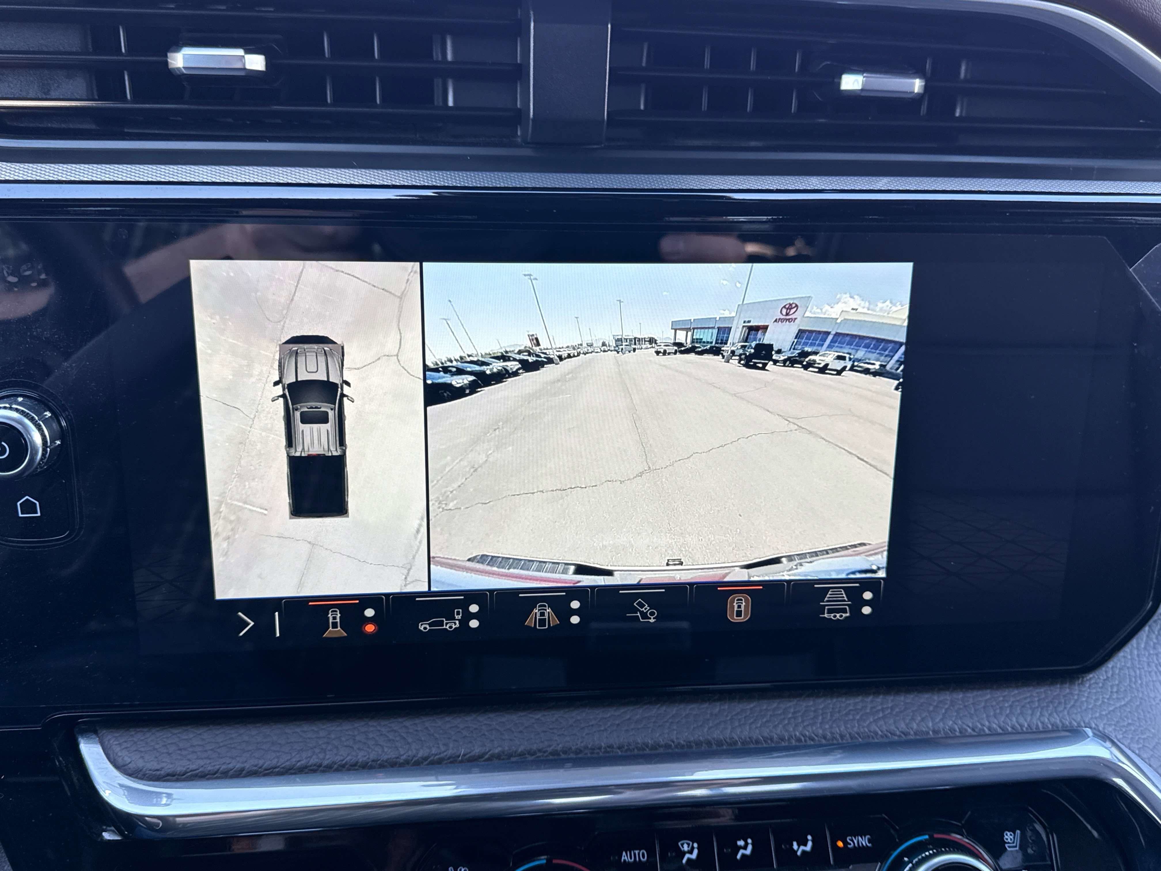 2024 GMC Sierra HD Denali