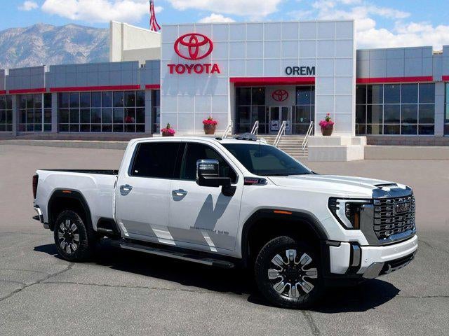 2024 GMC Sierra 4WD Crew Cab Standard Box Denali's photo