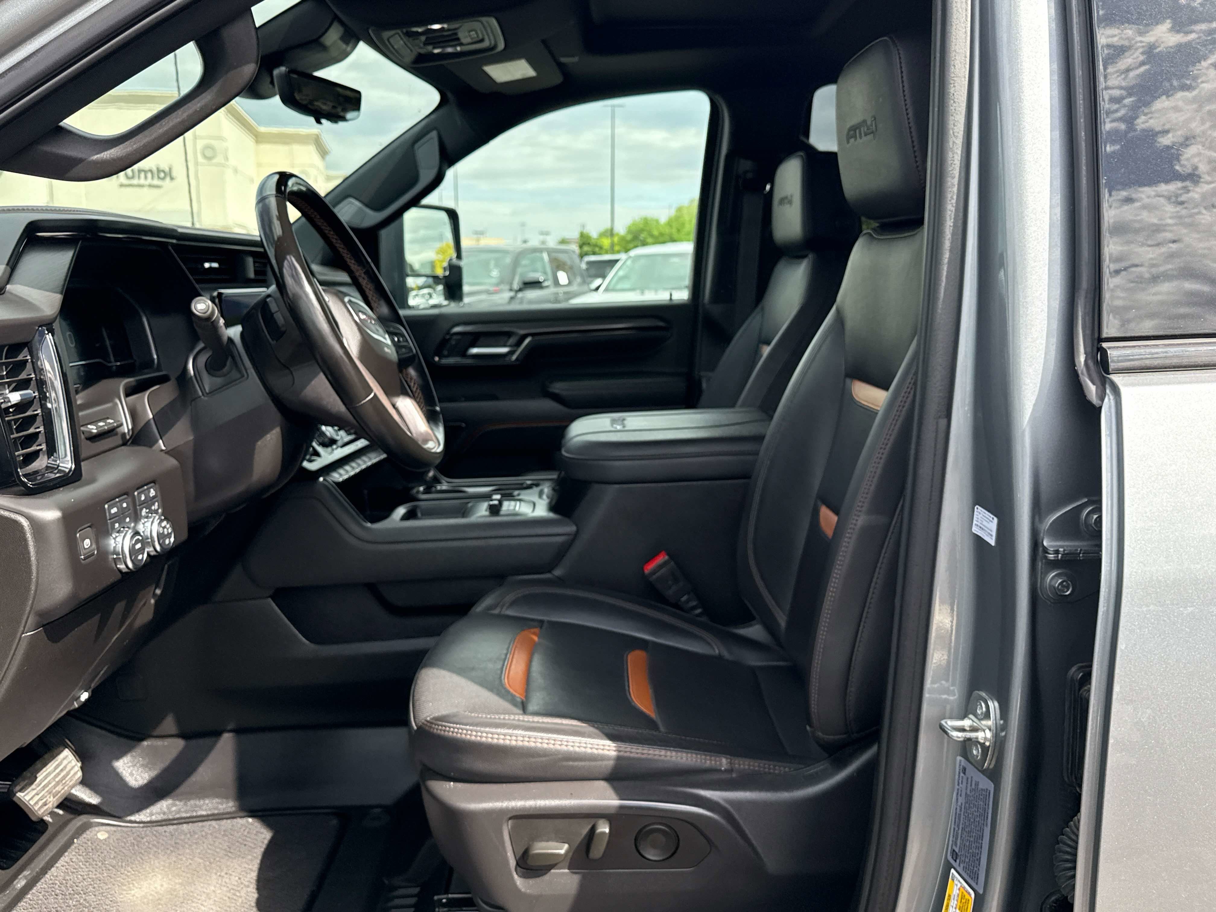 2024 GMC Sierra HD AT4