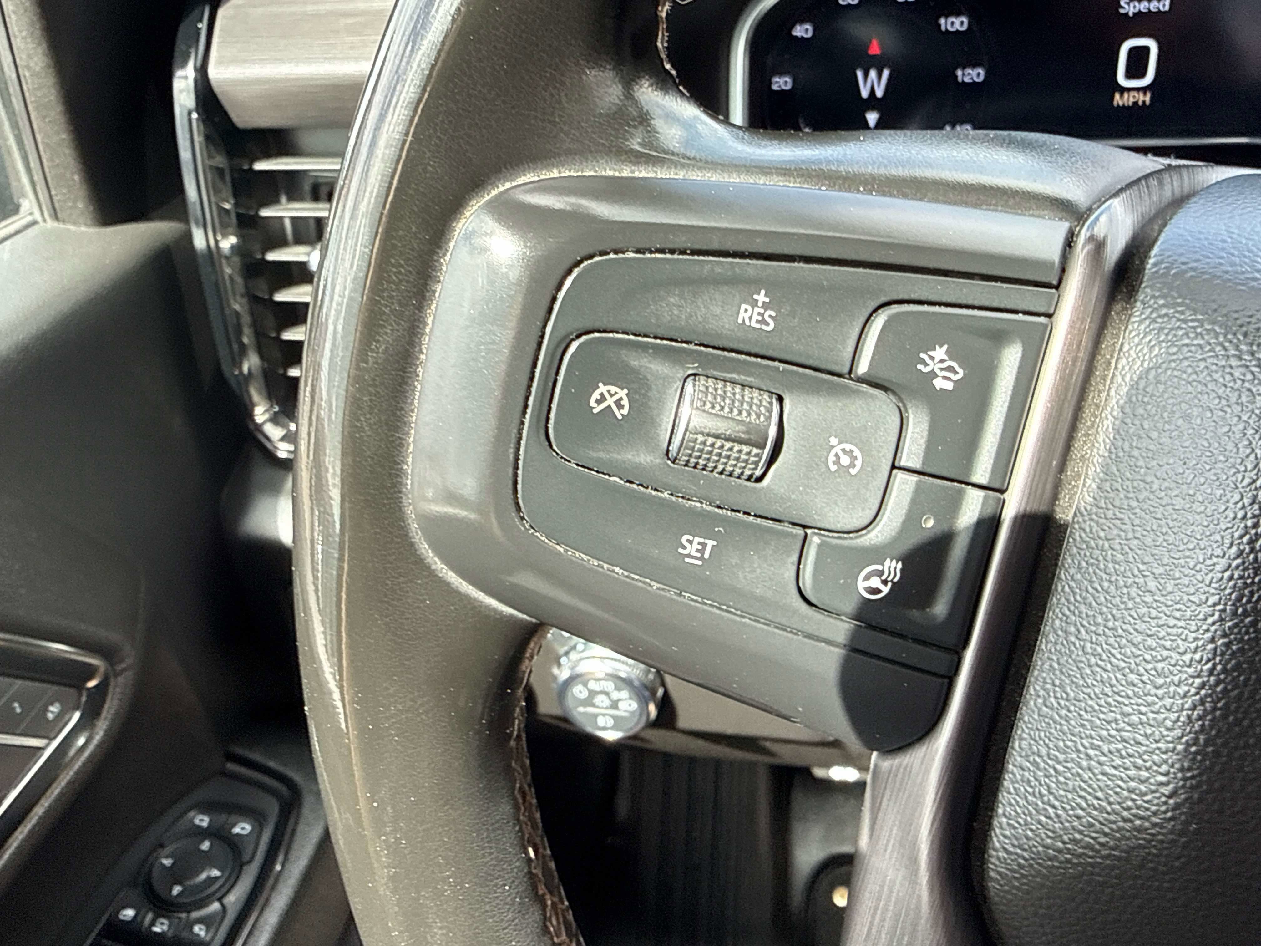 2024 GMC Sierra HD AT4