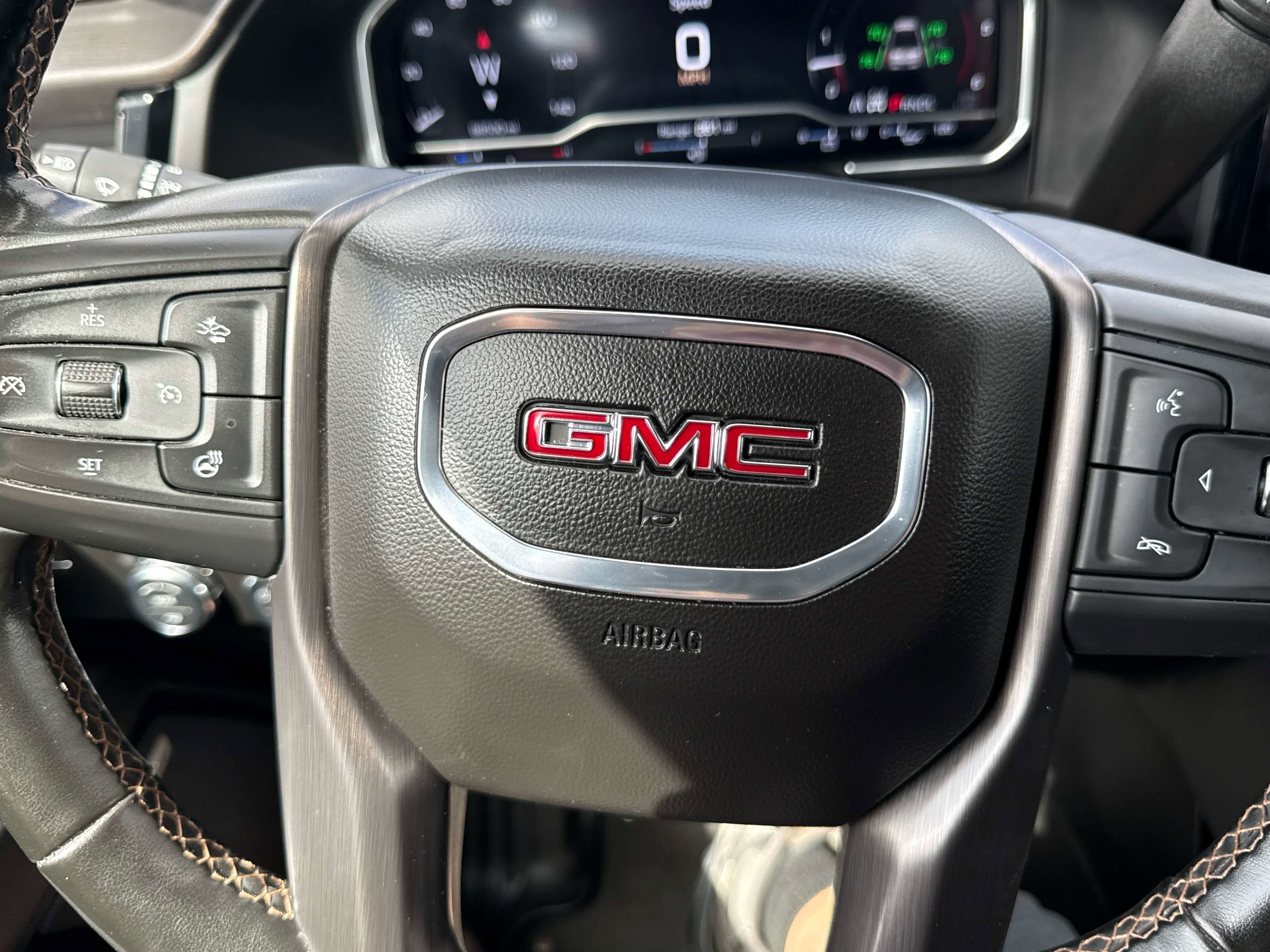 2024 GMC Sierra HD AT4