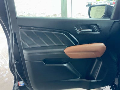 2023 GMC Canyon 4WD AT4