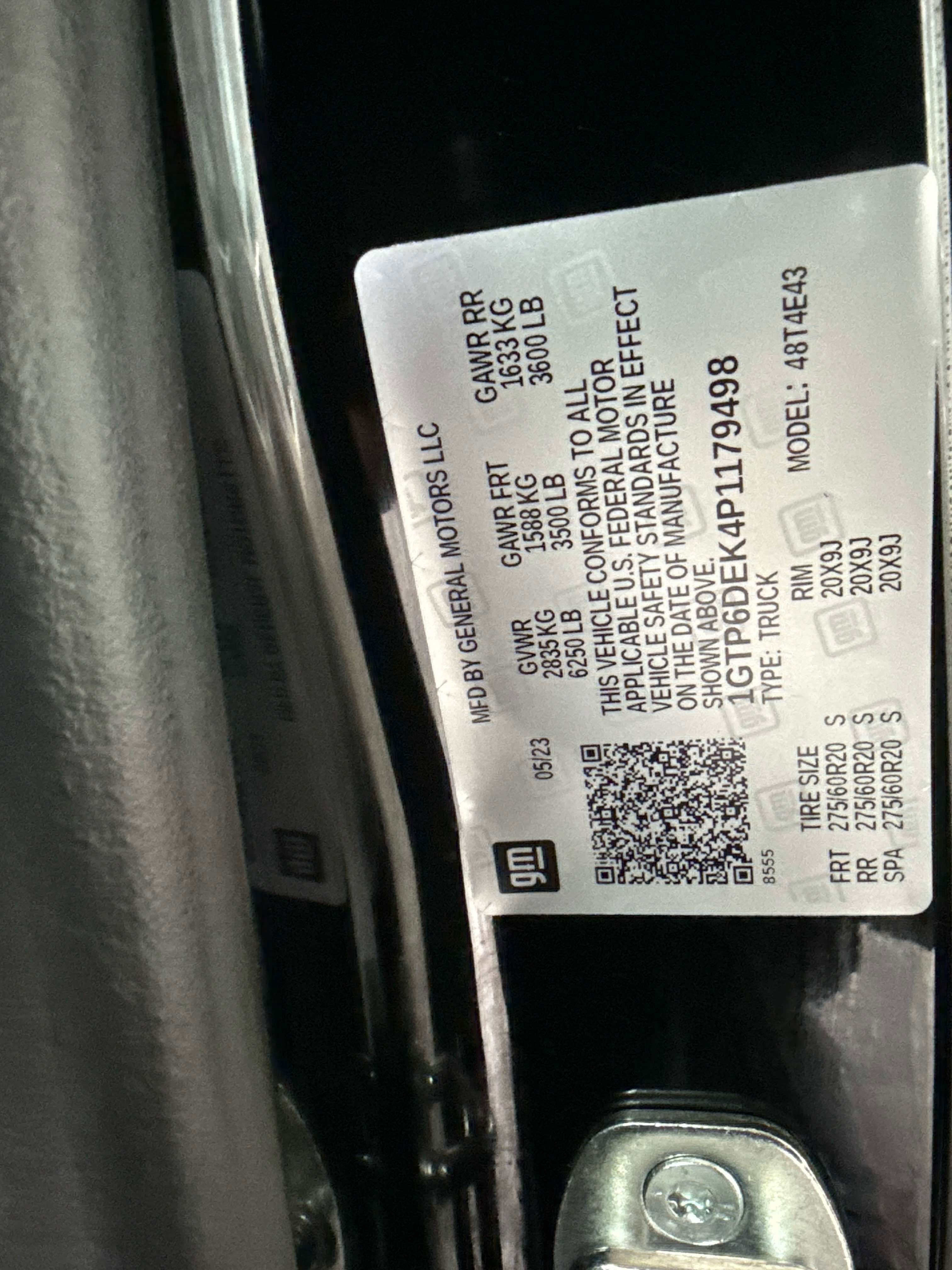 2023 GMC Canyon 4WD AT4