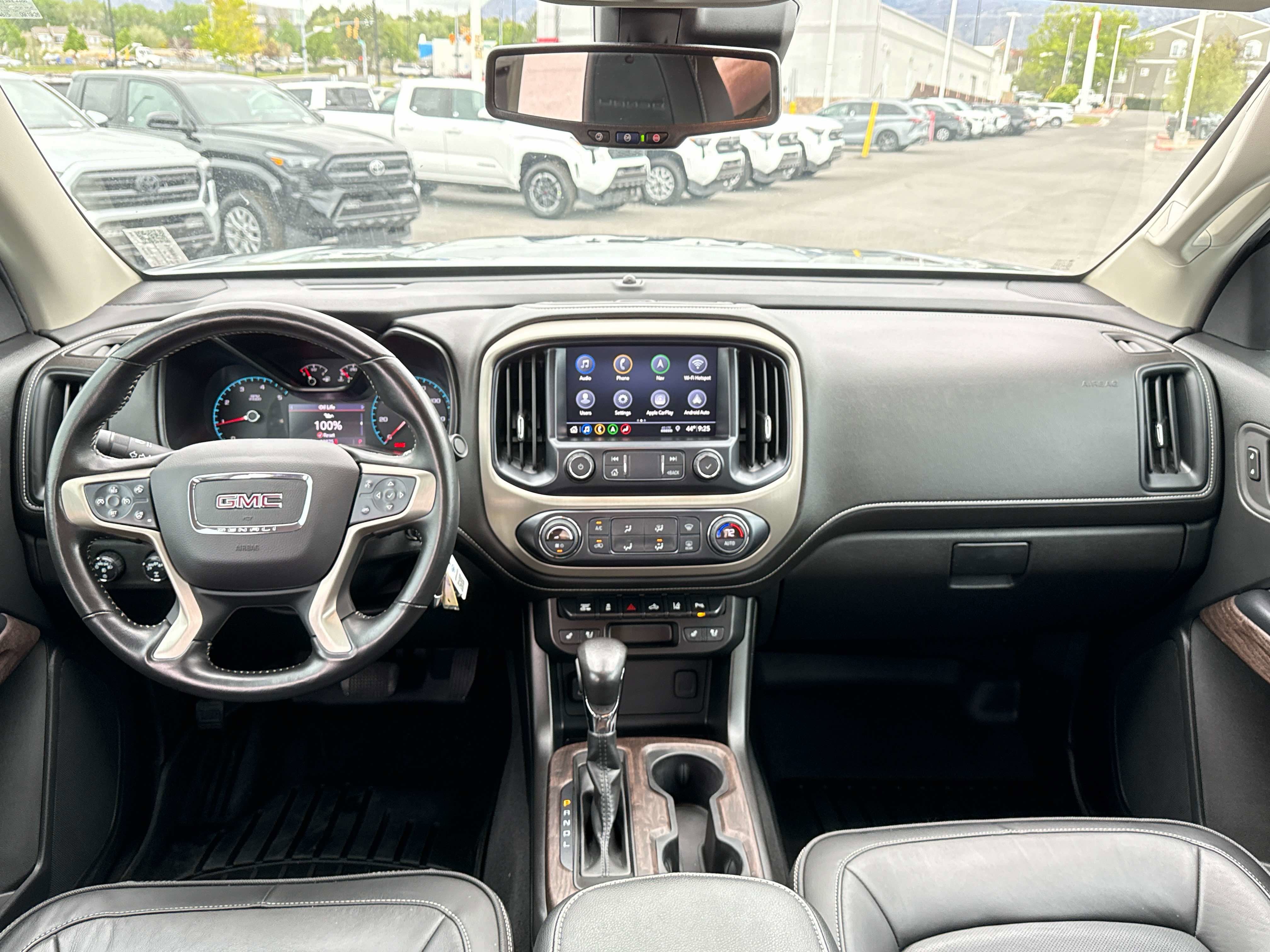2022 GMC Canyon 4WD Denali
