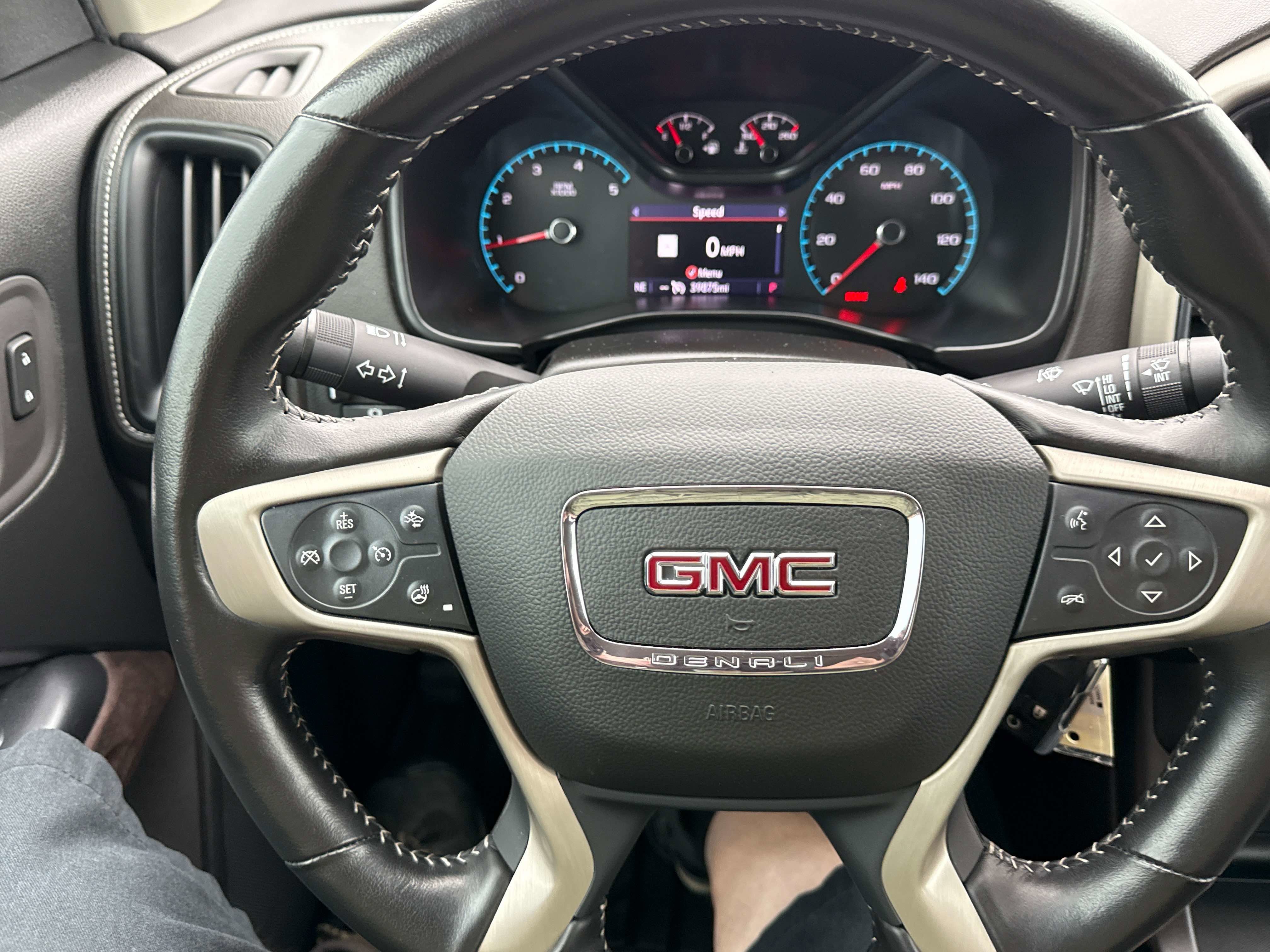 2022 GMC Canyon 4WD Denali