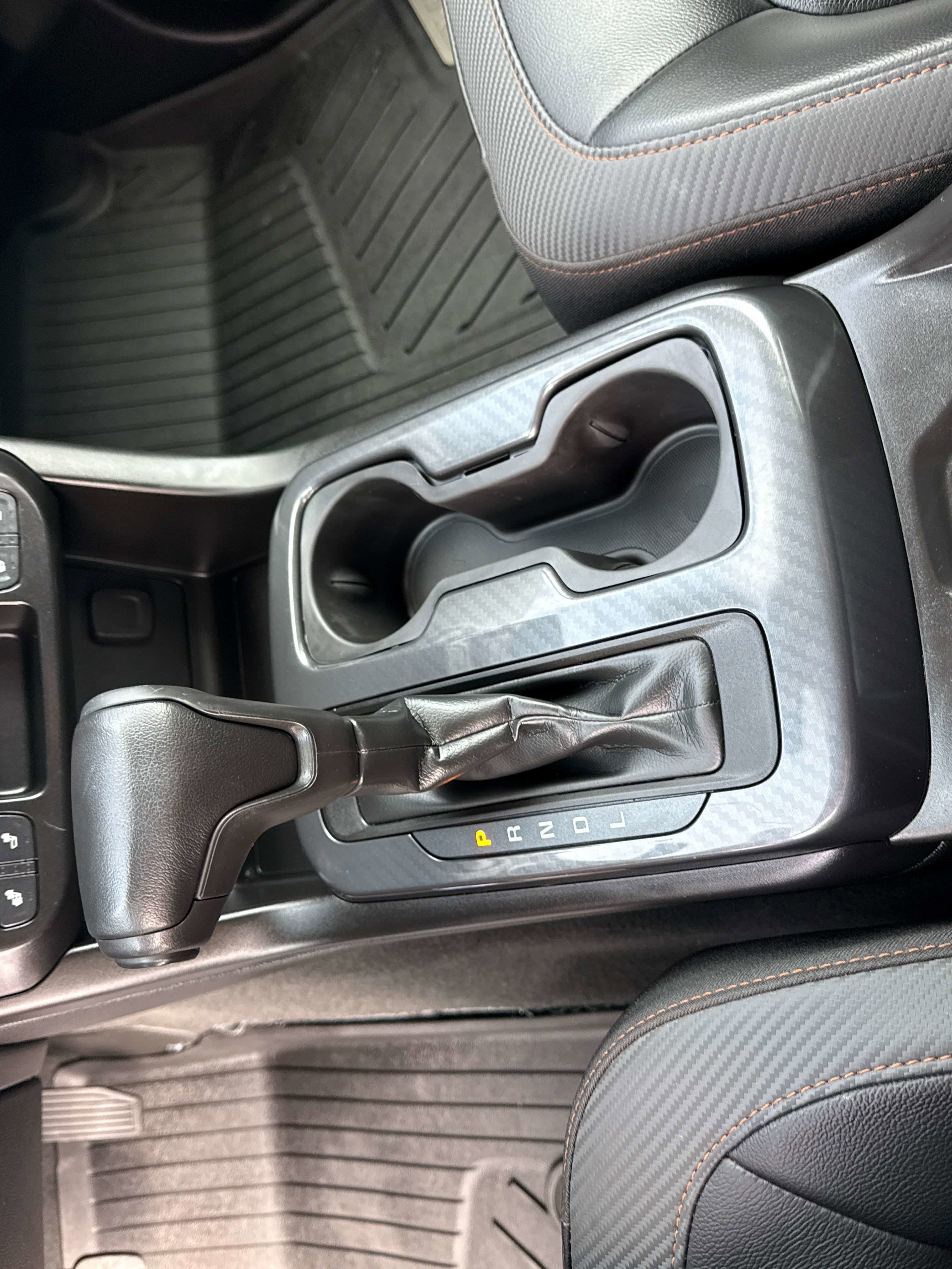 2021 GMC Canyon 4WD AT4 w/Leather