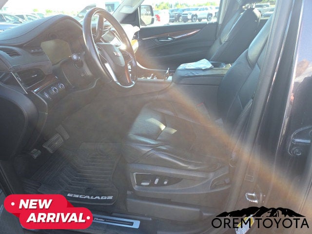 2015 Cadillac Escalade Luxury