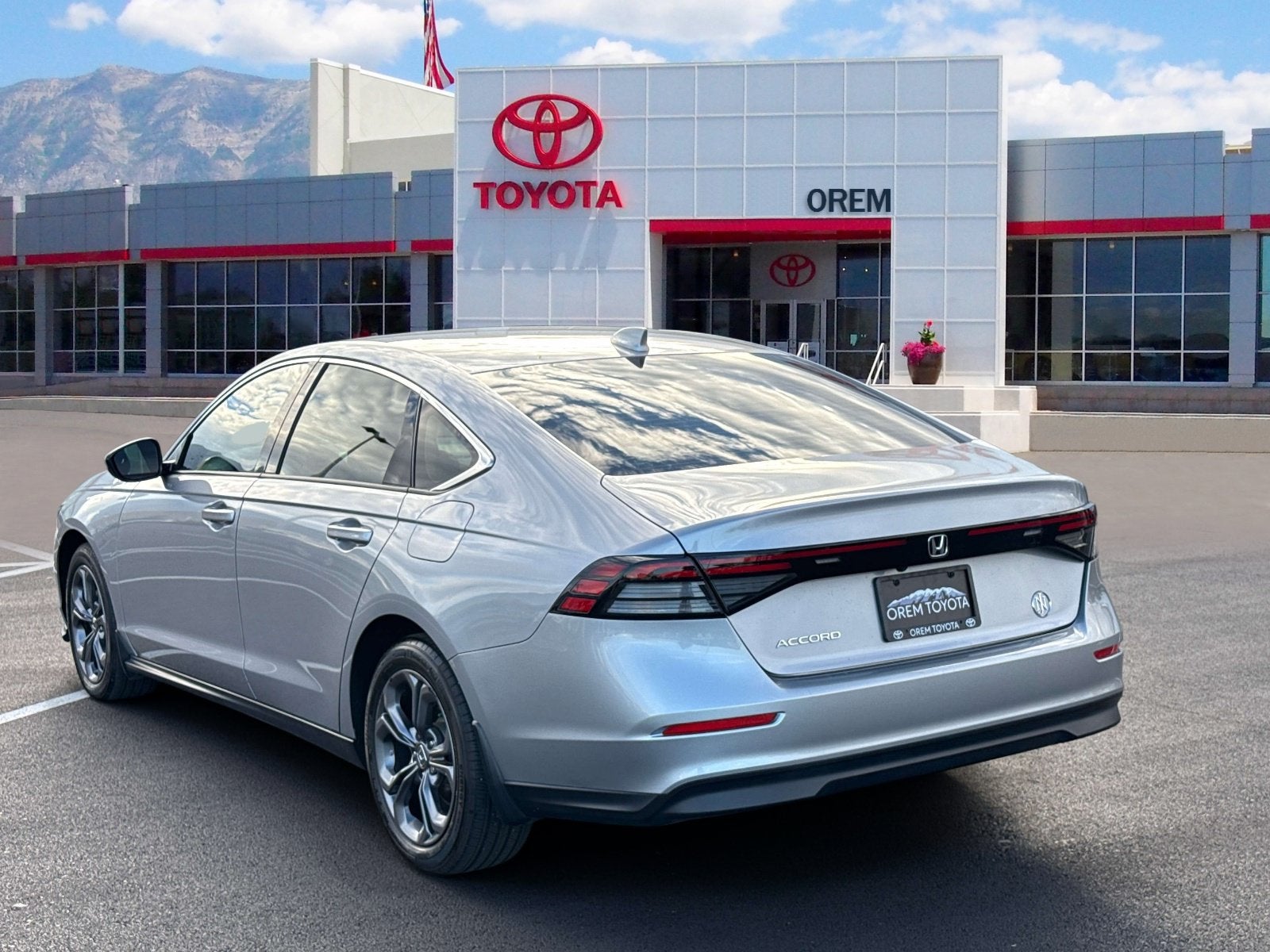 2023 Honda Accord EX