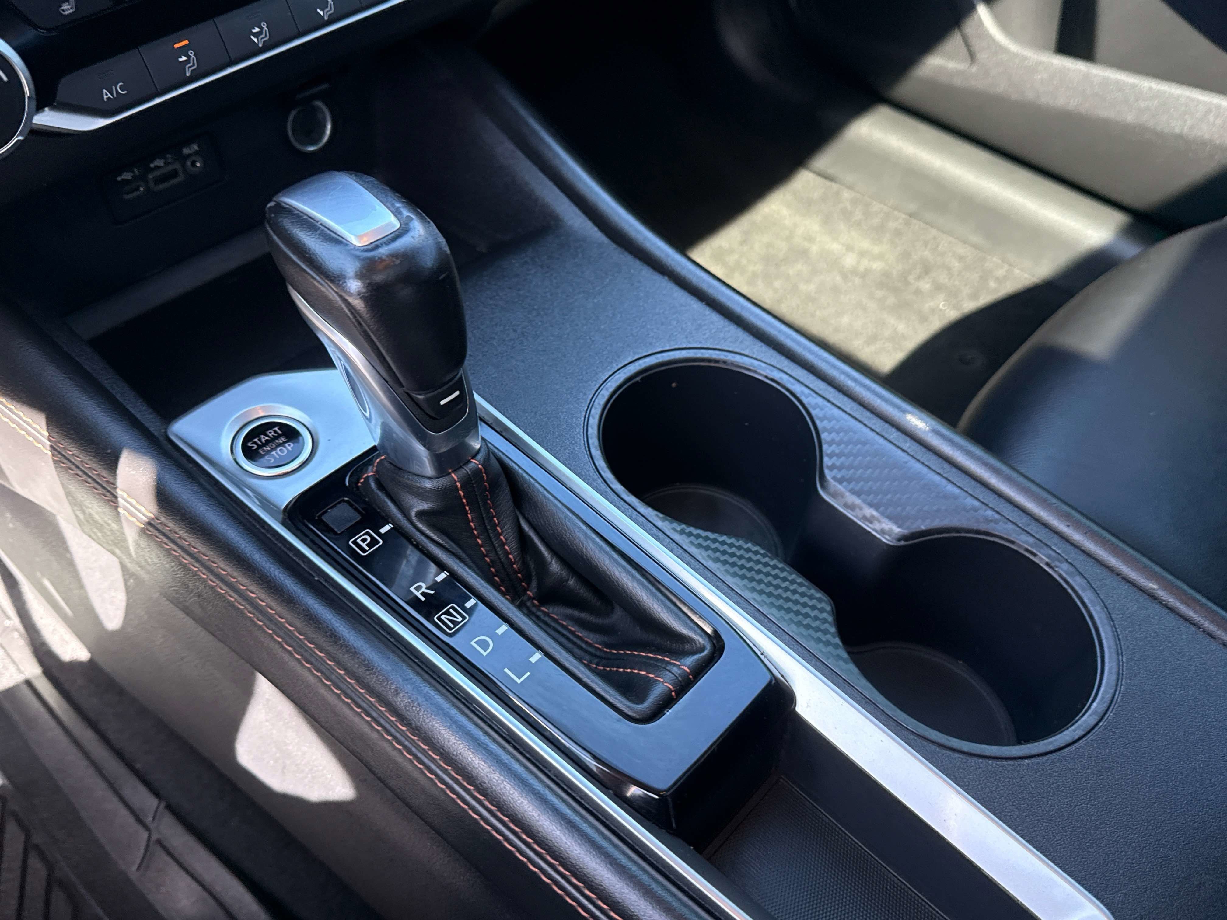 2020 Nissan Altima 2.0 SR