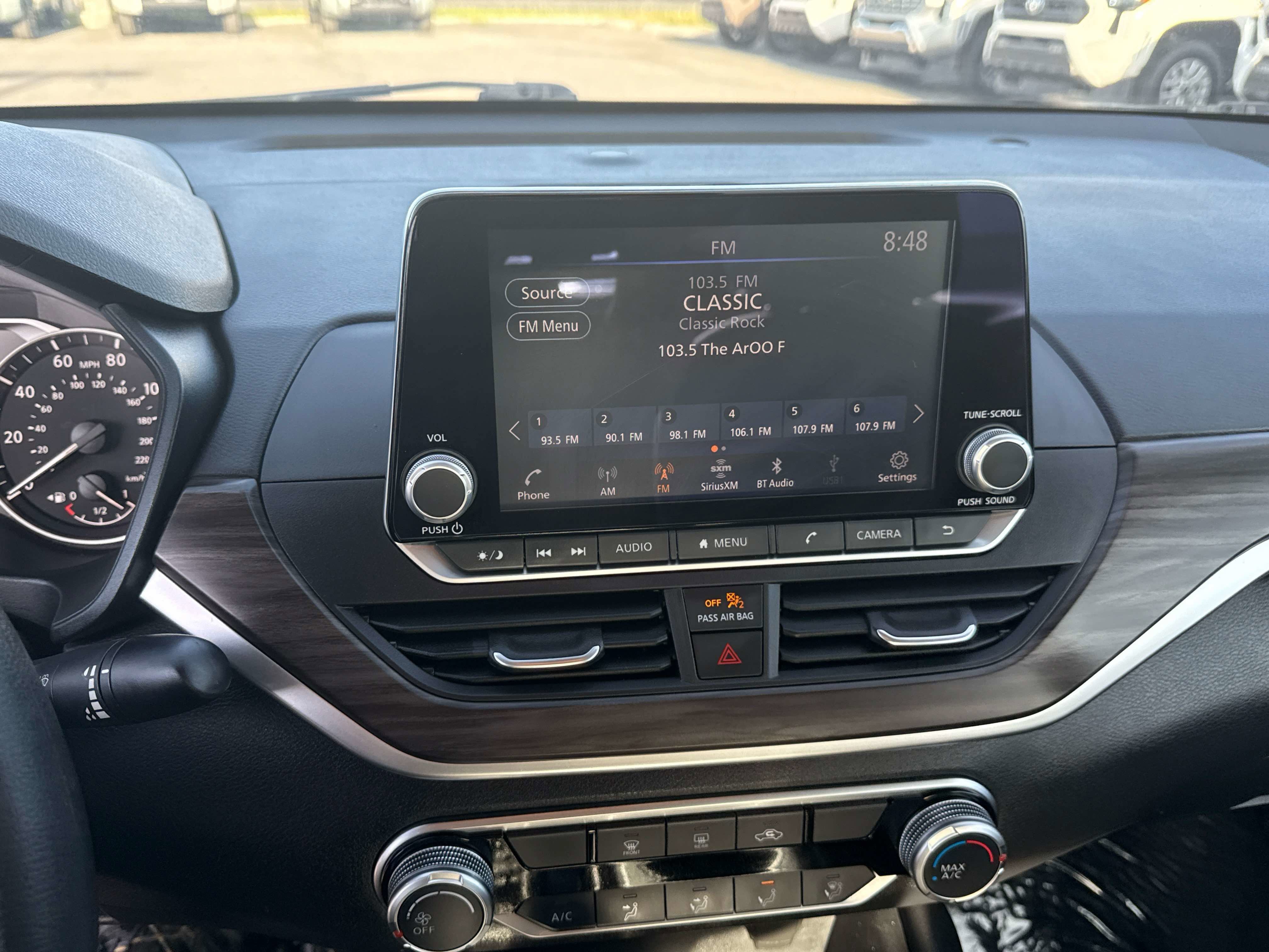 2025 Nissan Altima SV