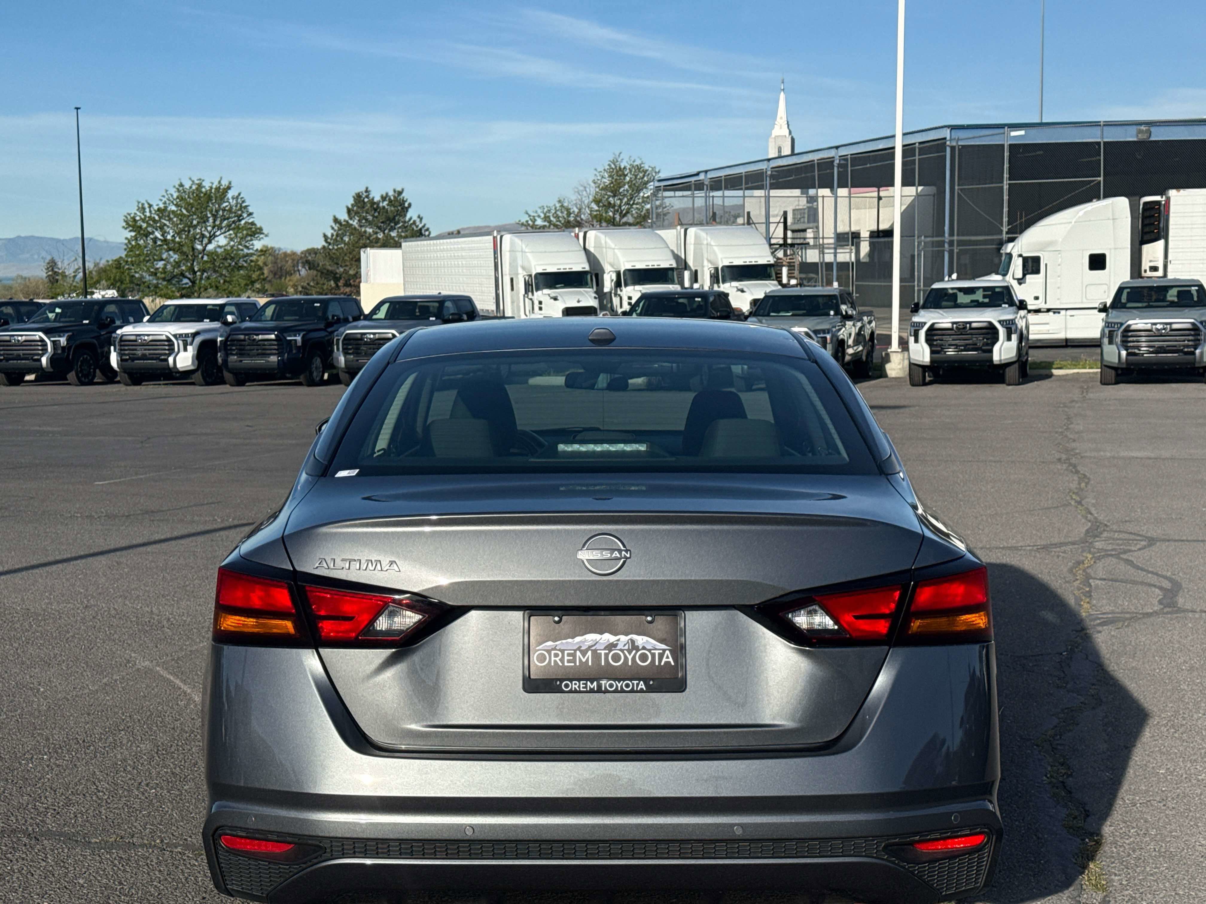 2025 Nissan Altima SV