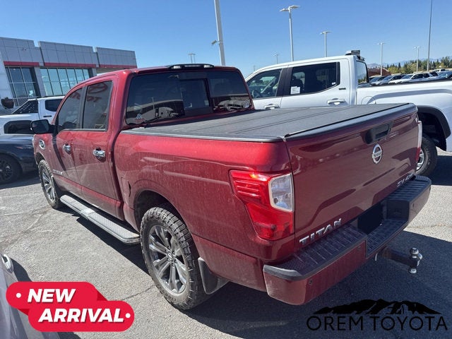 2017 Nissan Titan SV