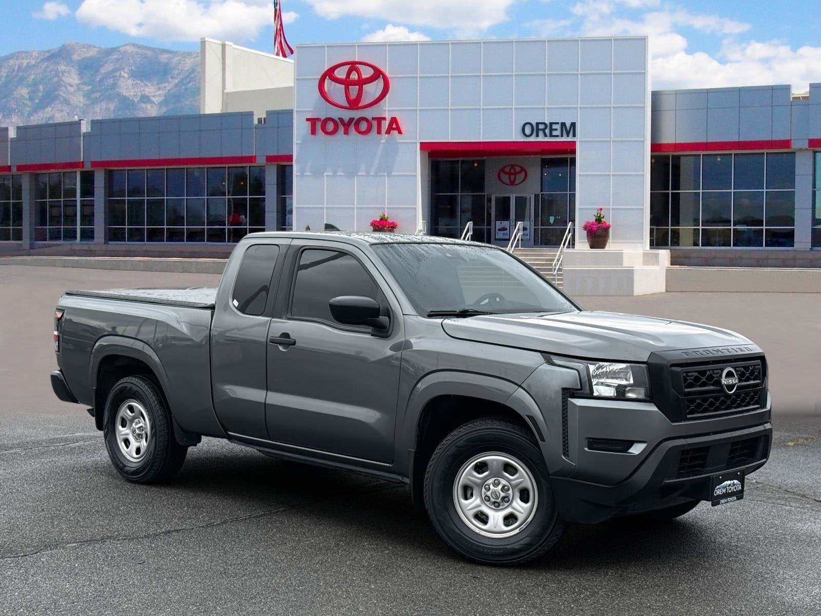 2022 Nissan Frontier S